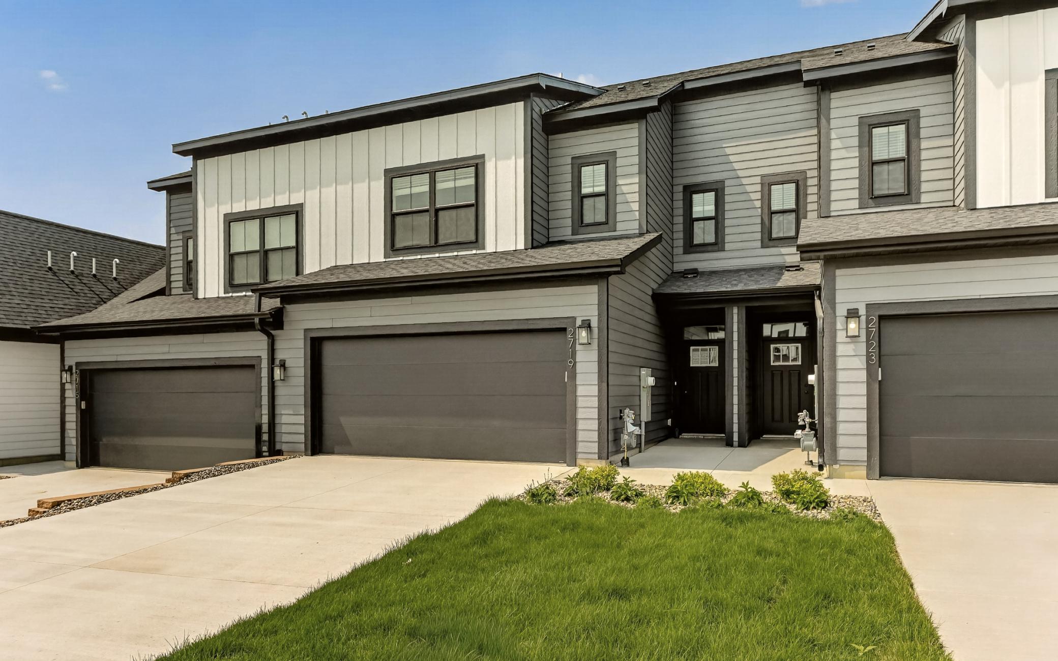1st image of 2723 Bentgrass Road Nw, Rochester, MN 55901 | MLS# 7009803