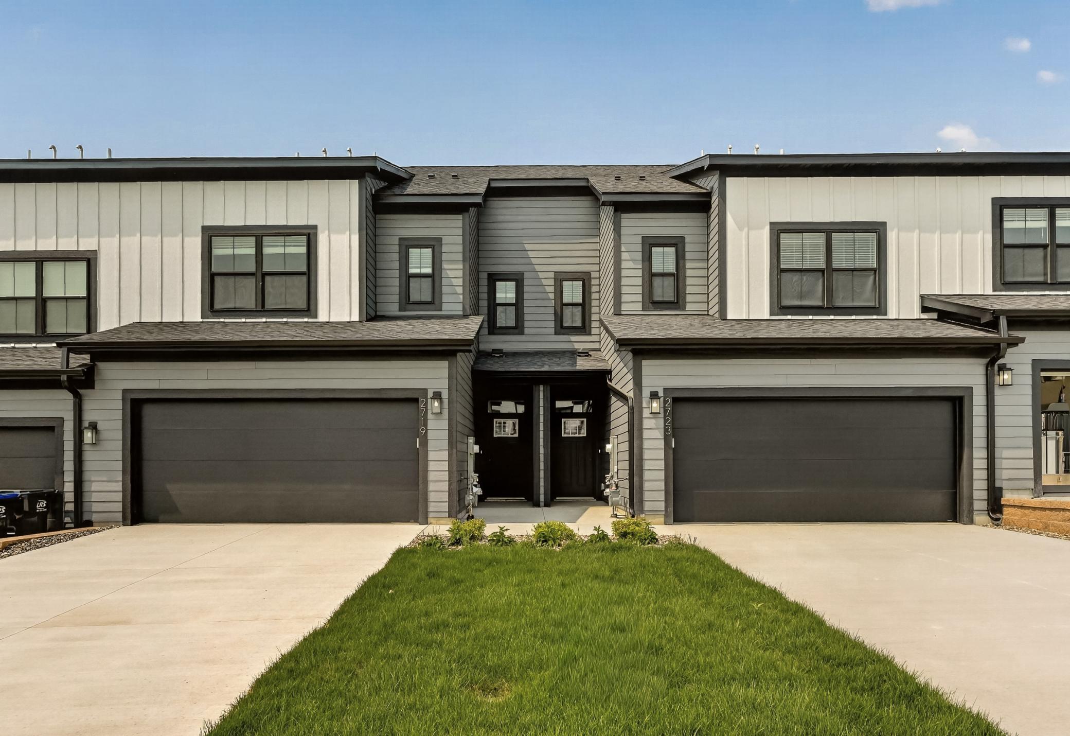 2nd image of 2727 Bentgrass Road Nw, Rochester, MN 55901 | MLS# 7009805