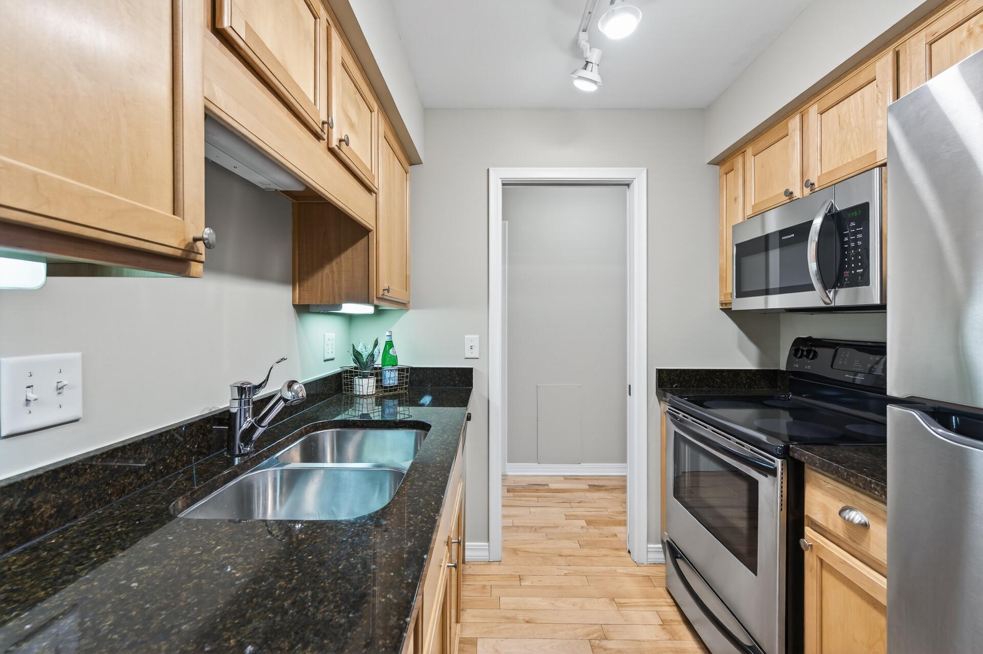 Homes for sale in Minneapolis, MN | 2727 W 43Rd St #201, Minneapolis, MN 55410 | MLS# 7009949