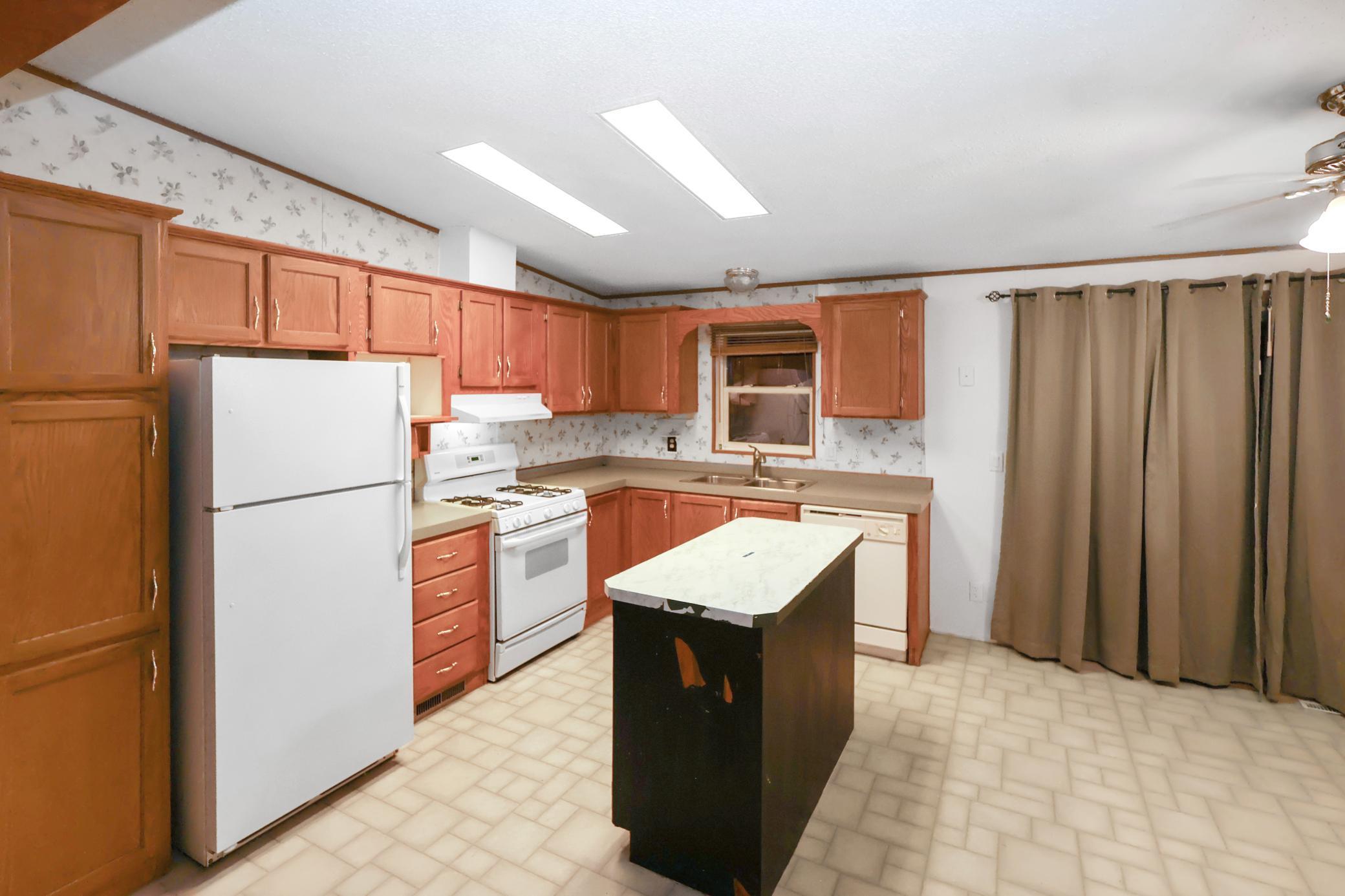 Homes for sale in Princeton, MN | 115 Apache St Nw #B, Princeton, MN 55371 | MLS# 7010333