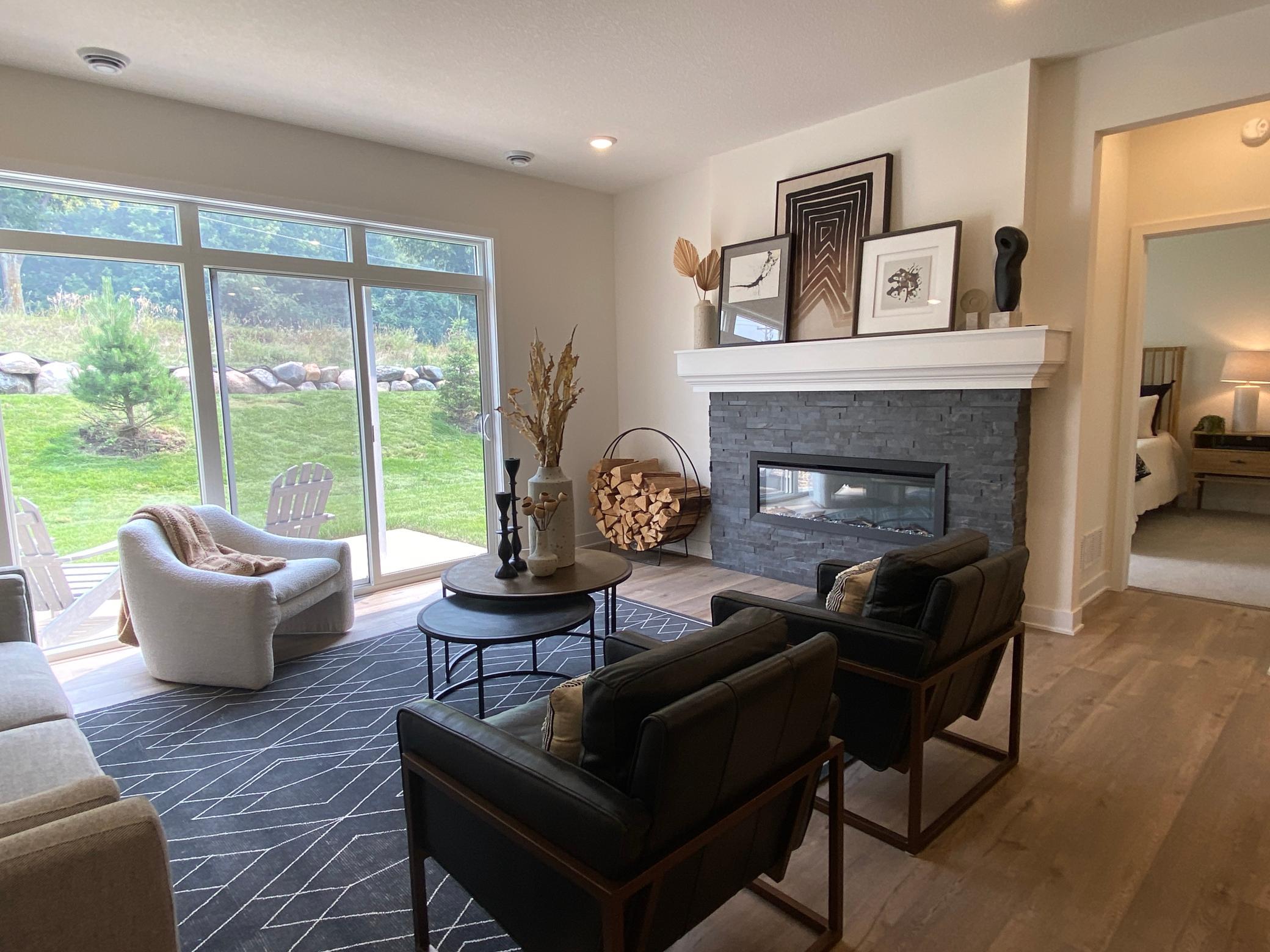 5th image of 13763 Hollybrook Cir, Saint Paul, MN 55124 | MLS# 7010460