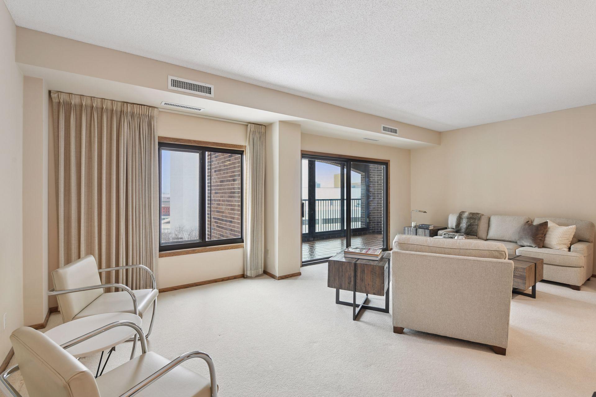 3rd image of 1235 Yale Pl, Minneapolis, MN 55403