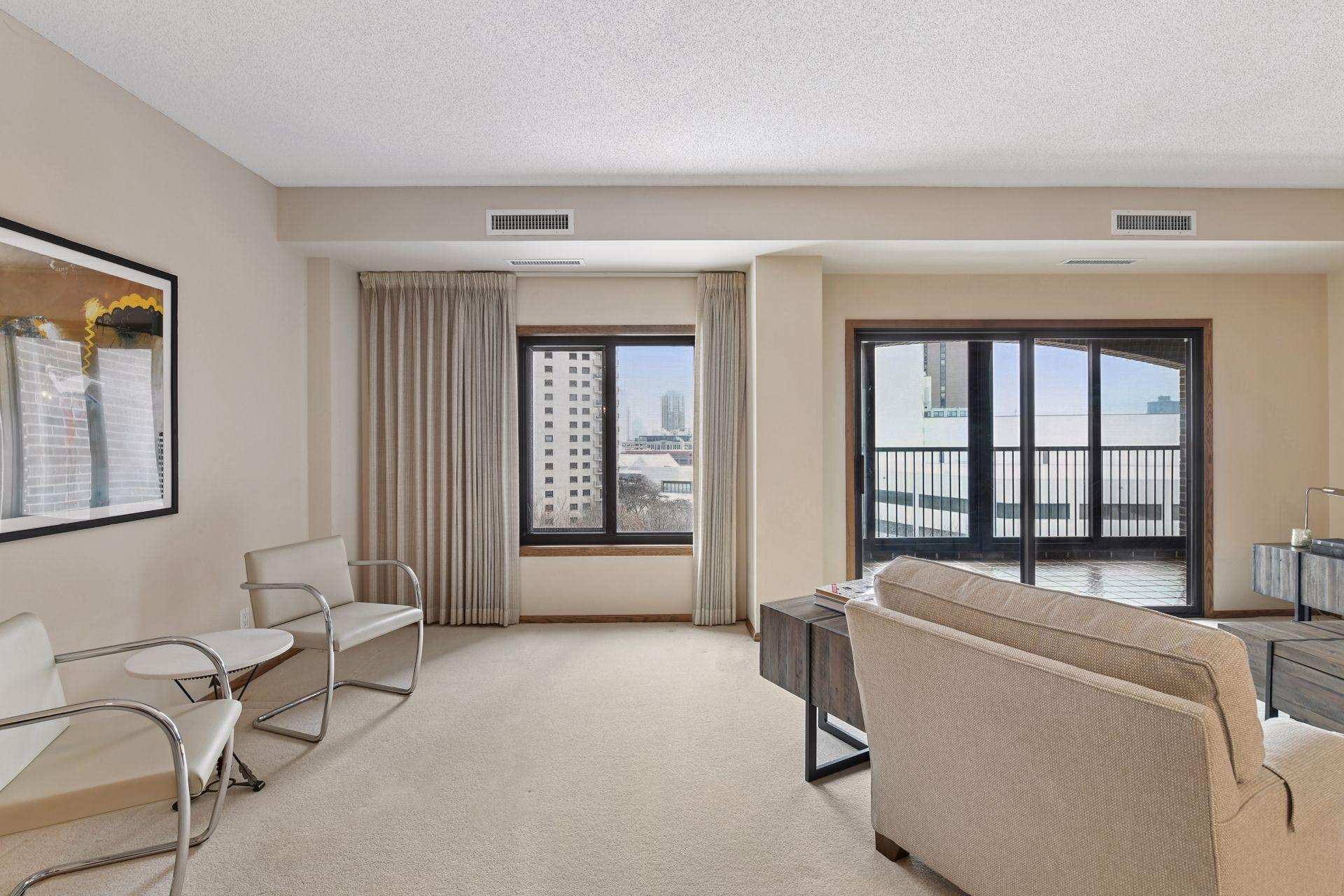 5th image of 1235 Yale Pl, Minneapolis, MN 55403