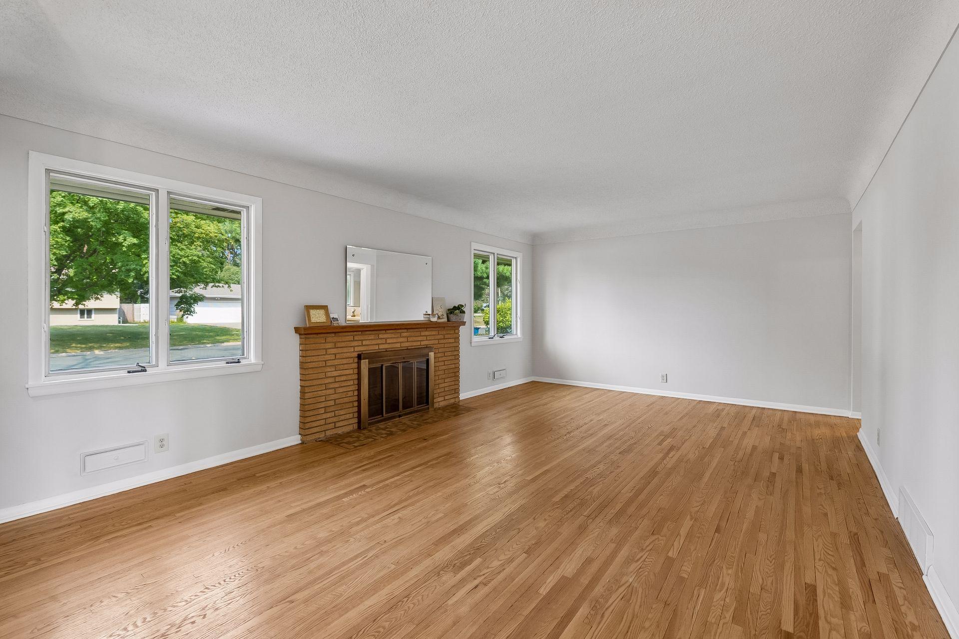 4th image of 10013 Fremont Ave S, Minneapolis, MN 55431 | MLS# 7010710