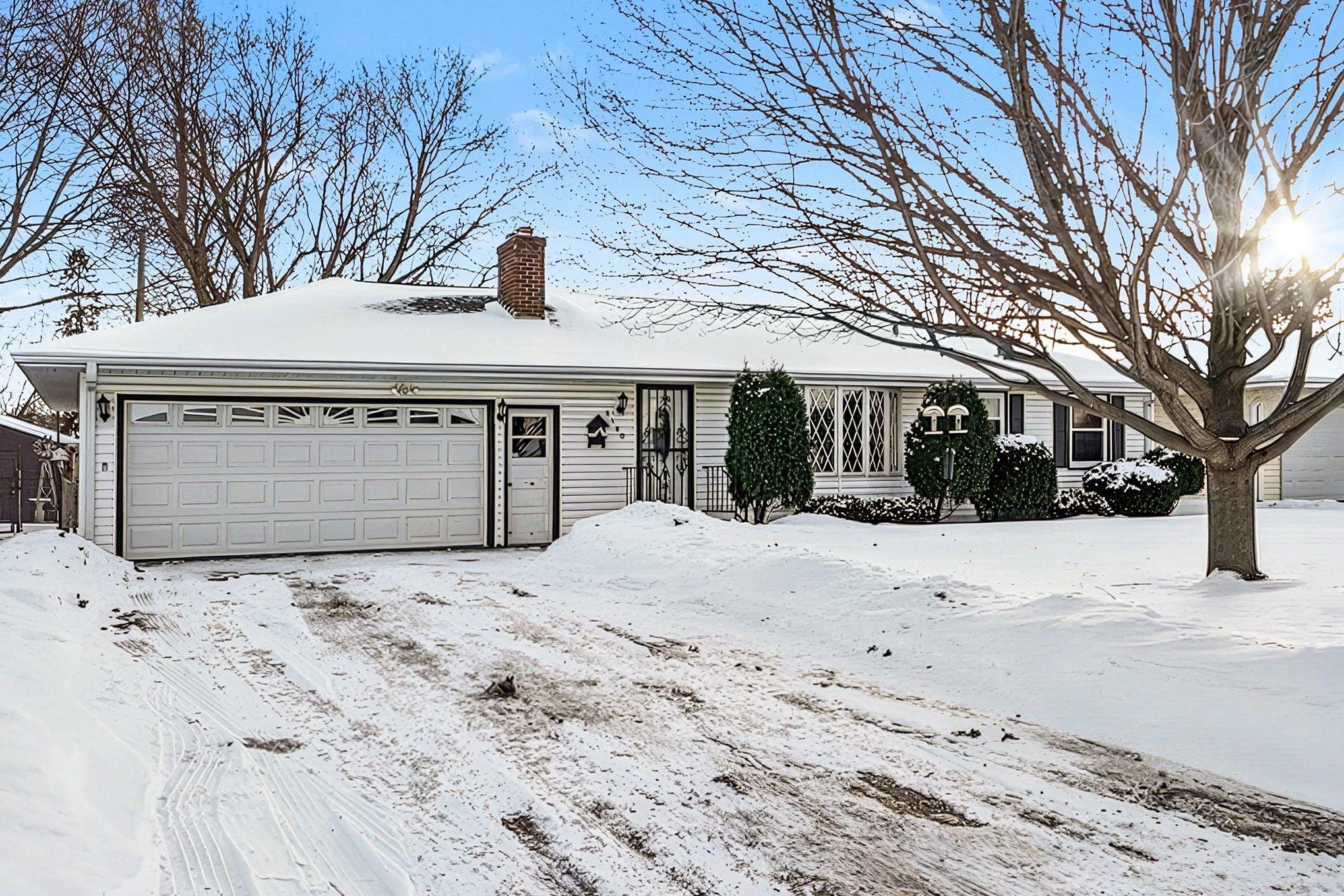 Homes for sale in Rosemount, MN | 3340 143rd St W, Rosemount, MN 55068 | MLS# 7010784