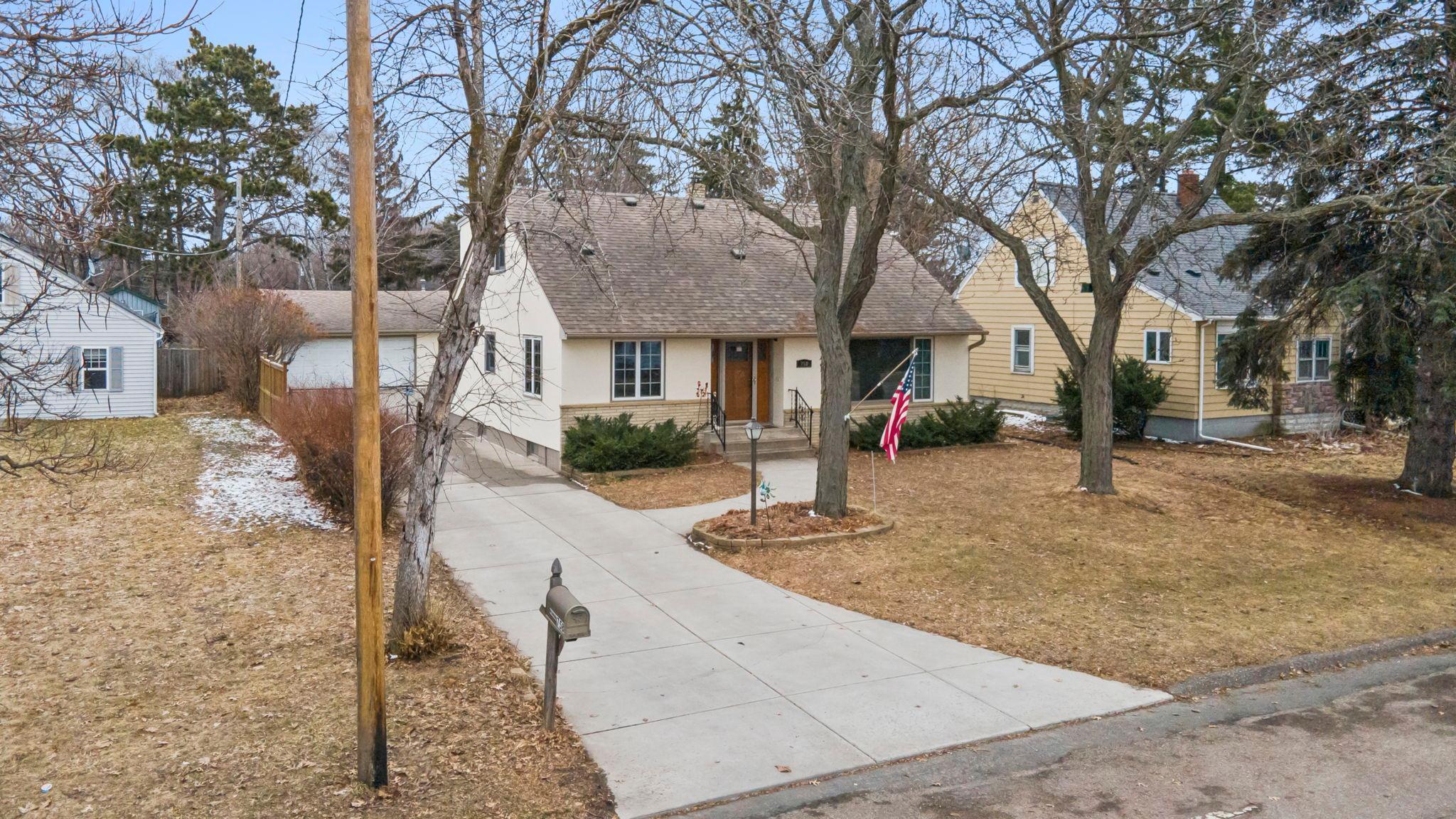 Homes for sale in Maplewood, MN | 758 Mcknight Rd N, Maplewood, MN 55119 | MLS# 7011134