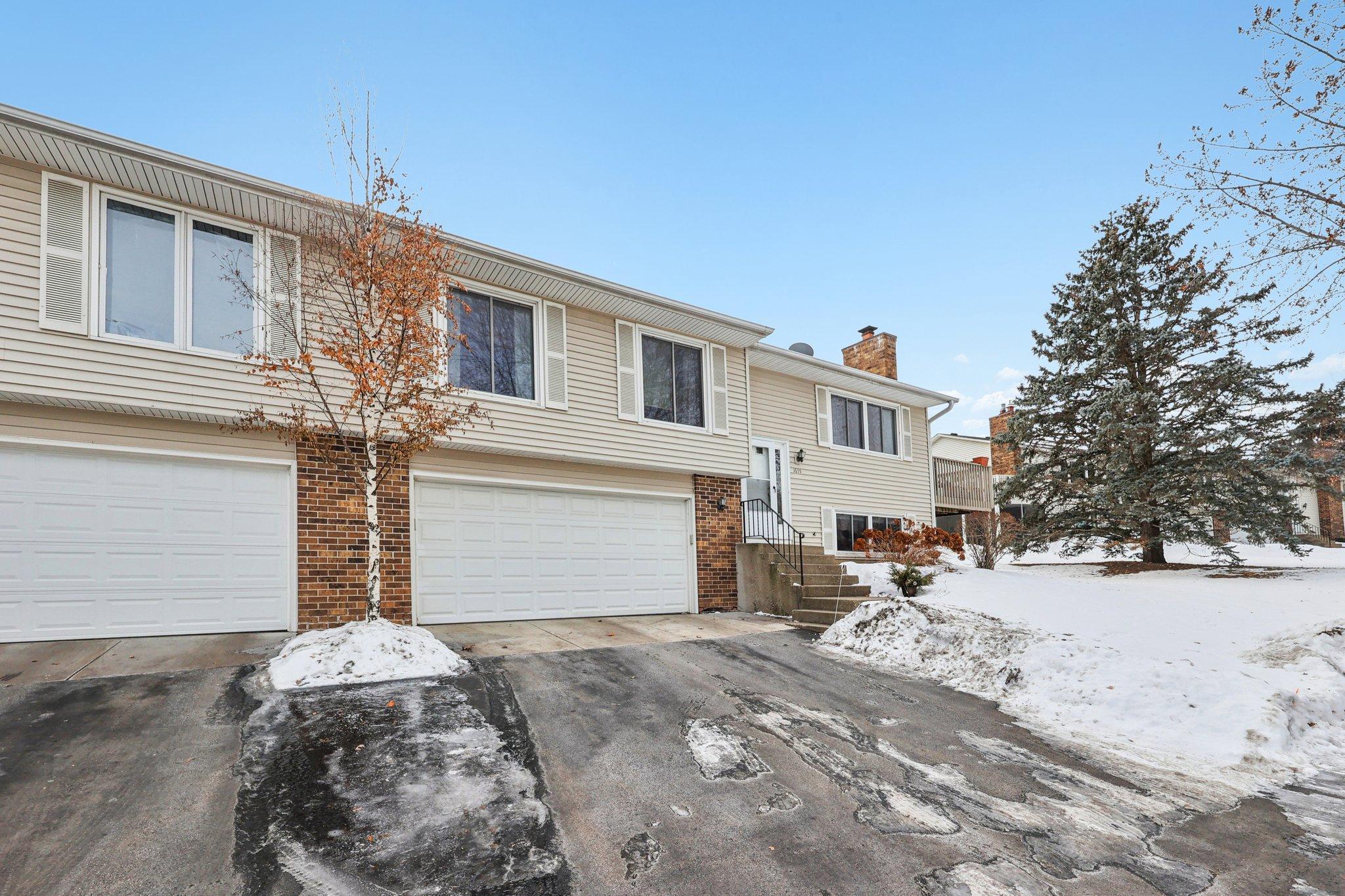 Homes for sale in Burnsville, MN | 1655 W 140Th St, Burnsville, MN 55337 | MLS# 7011192