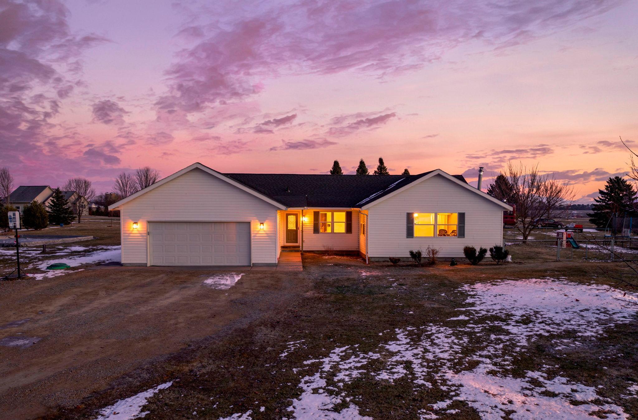 Homes for sale in New Richmond, WI | 1360 214Th Ave, New Richmond, WI 54017 | MLS# 7011277