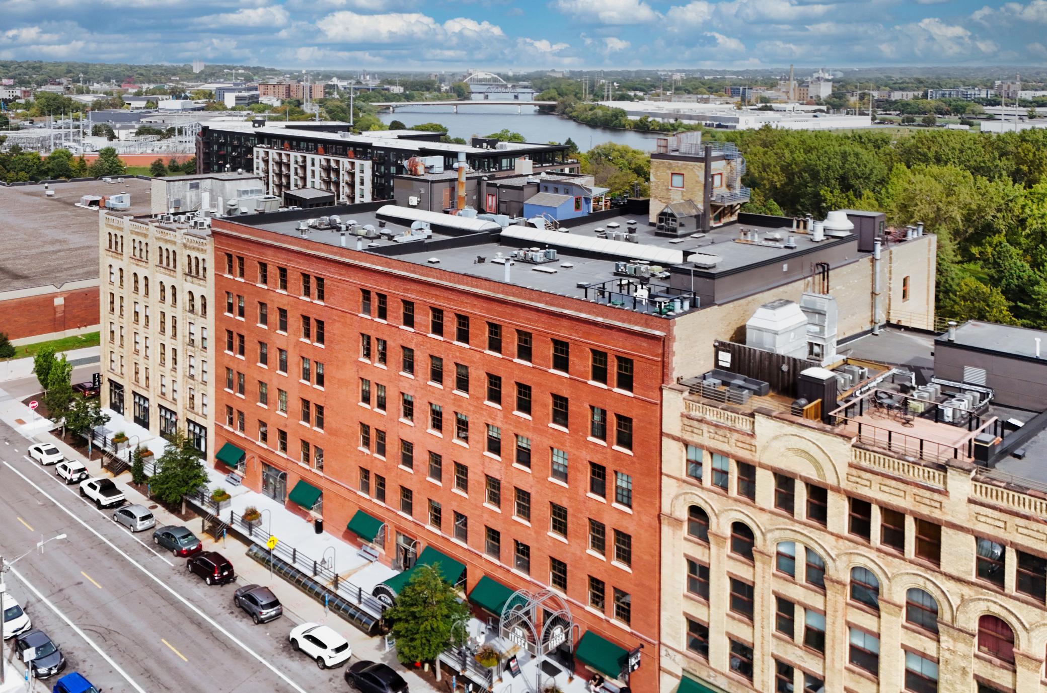 5th image of 716 N 1St St, Minneapolis, MN 55401