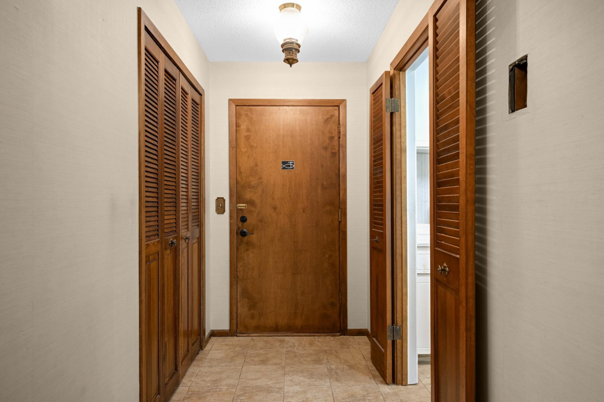 Homes for sale in Edina, MN | 4380 Brookside Ct #118, Edina, MN 55436 | MLS# 7011569