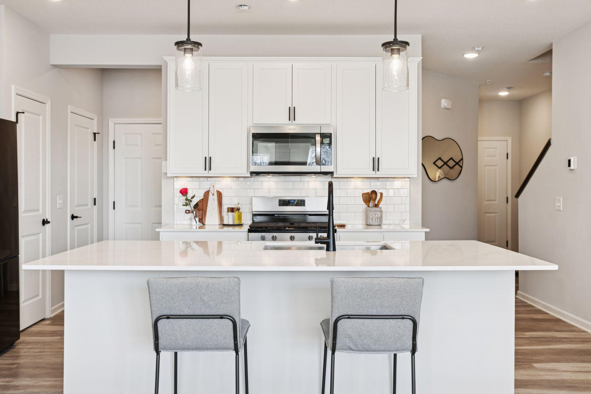 Homes for sale in Eagan, MN | 4921 Avery Ct, Eagan, MN 55123 | MLS# 7011692