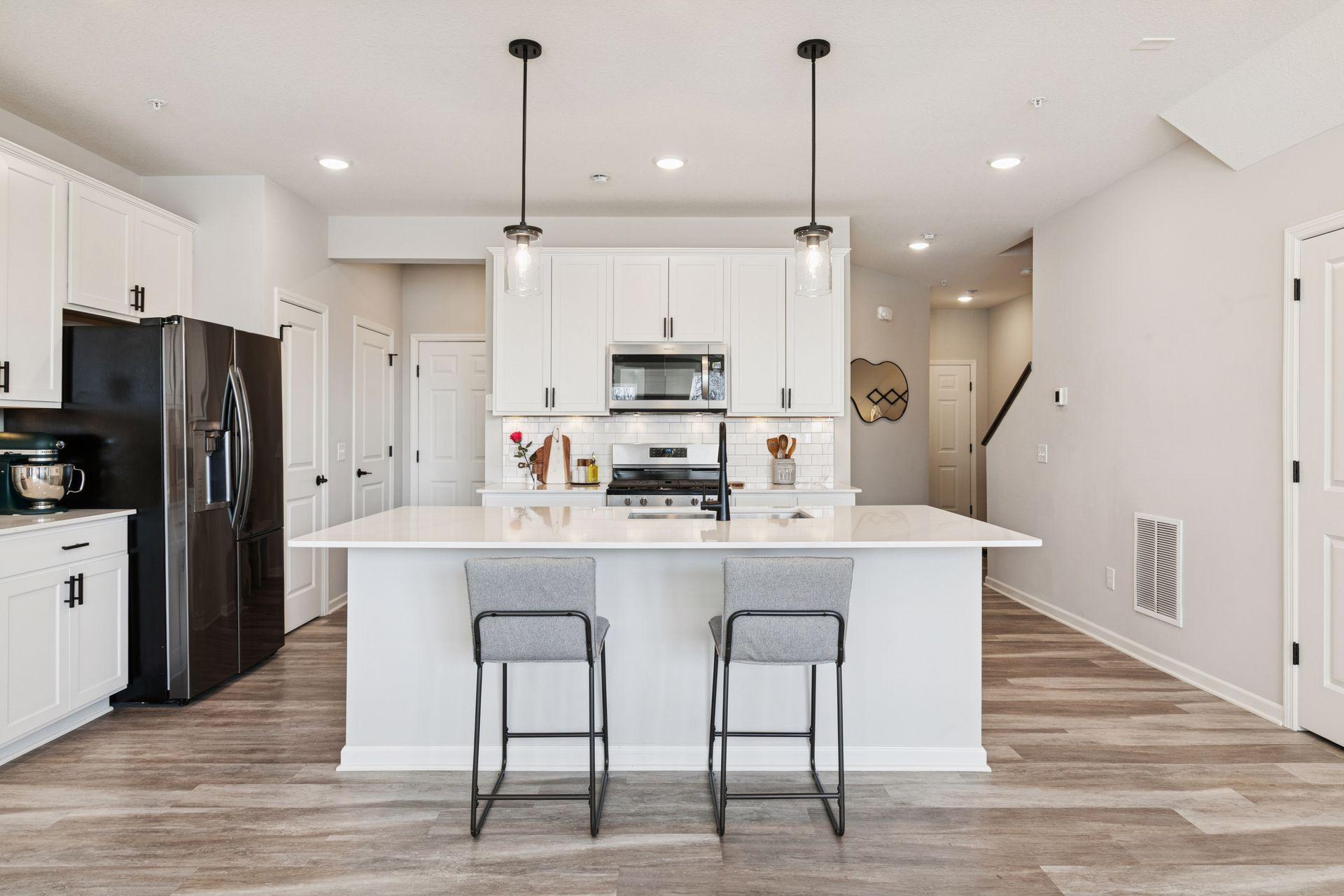 Homes for sale in Eagan, MN | 4921 Avery Ct, Eagan, MN 55123 | MLS# 7011692