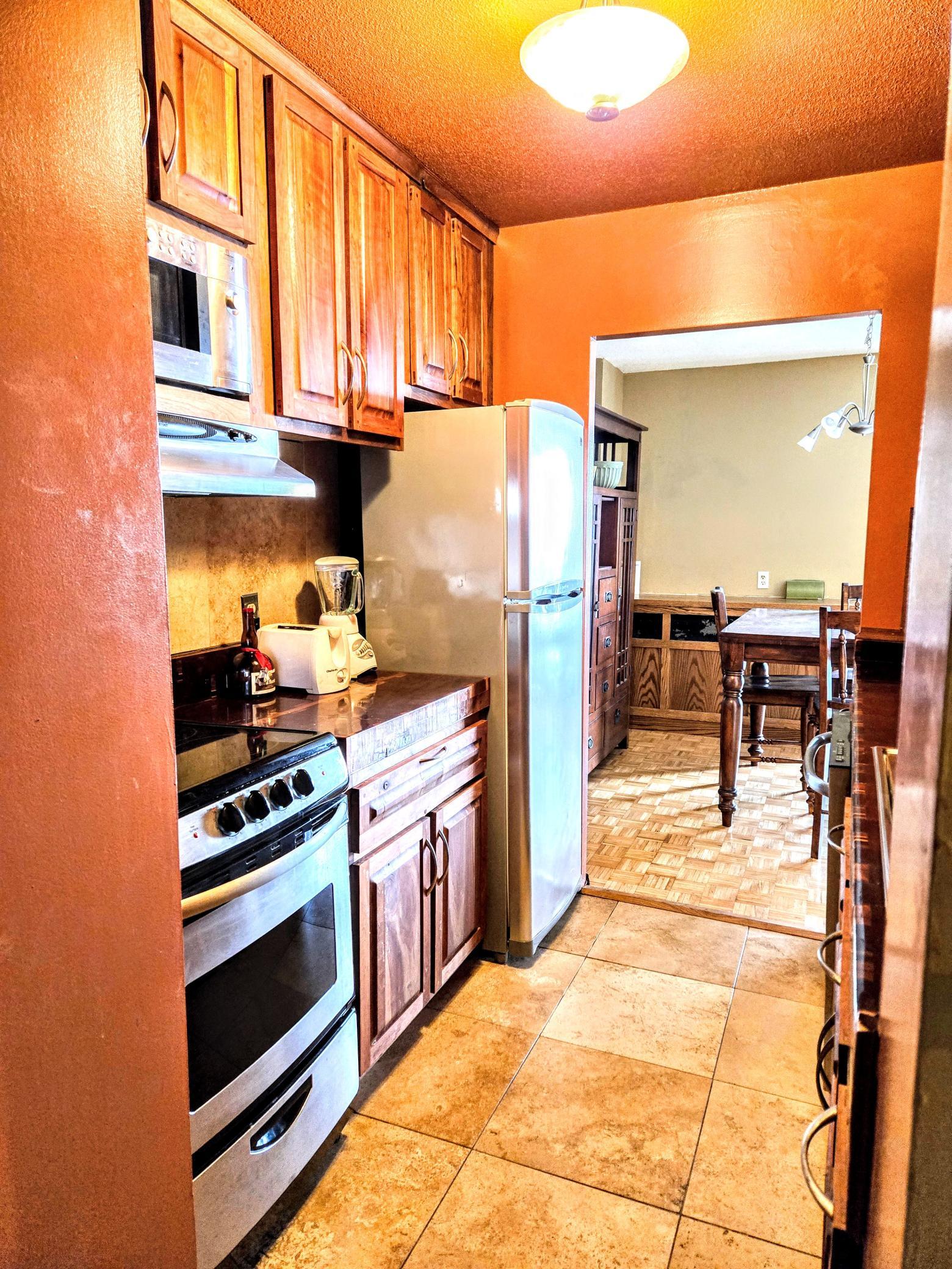 4th image of 410 Groveland Ave #1704, Minneapolis, MN 55403 | MLS# 7012021