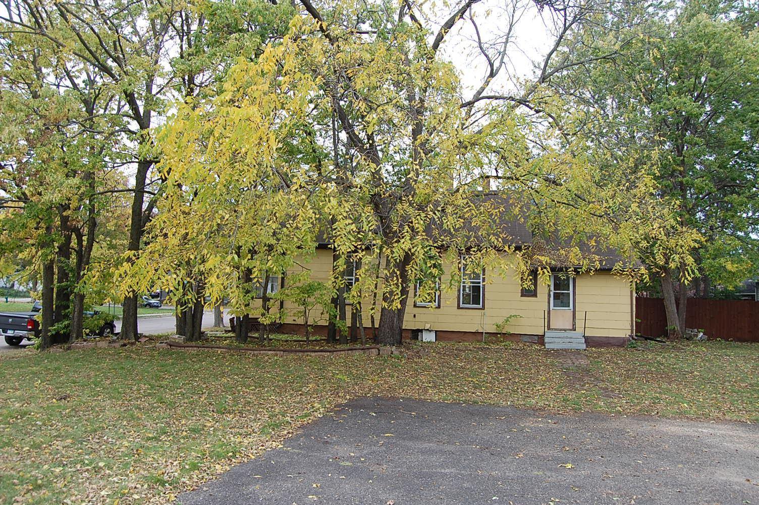 Homes for sale in Saint Paul, MN | 721 Tuscarora Ave, Saint Paul, MN 55102 | MLS# 7012022