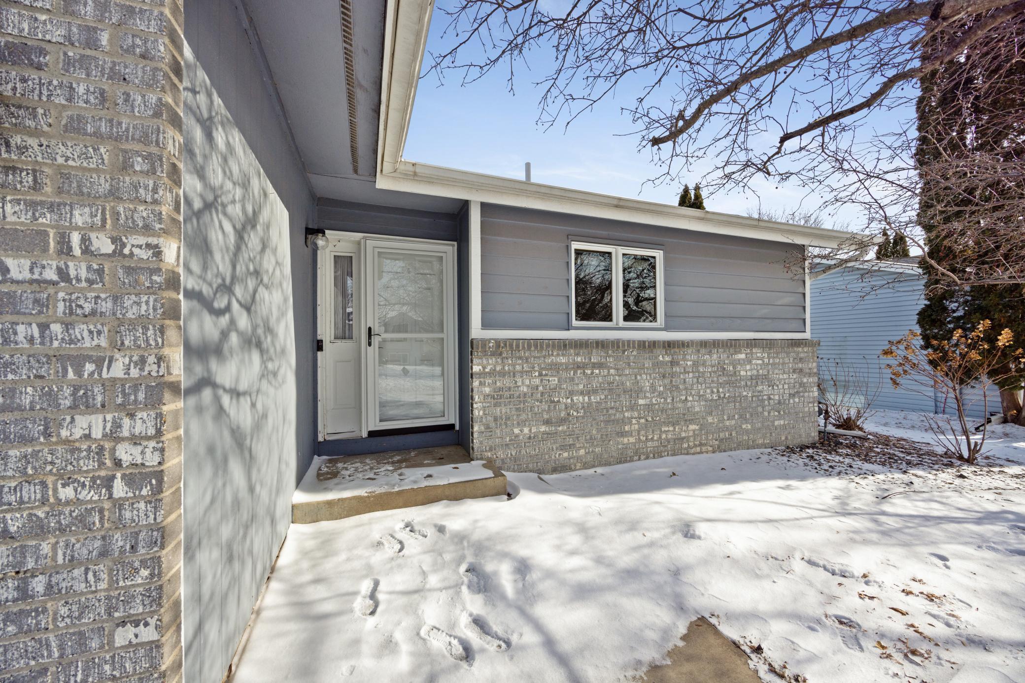 Homes for sale in Savage, MN | 13475 Glenhurst Ave, Savage, MN 55378 | MLS# 7012122