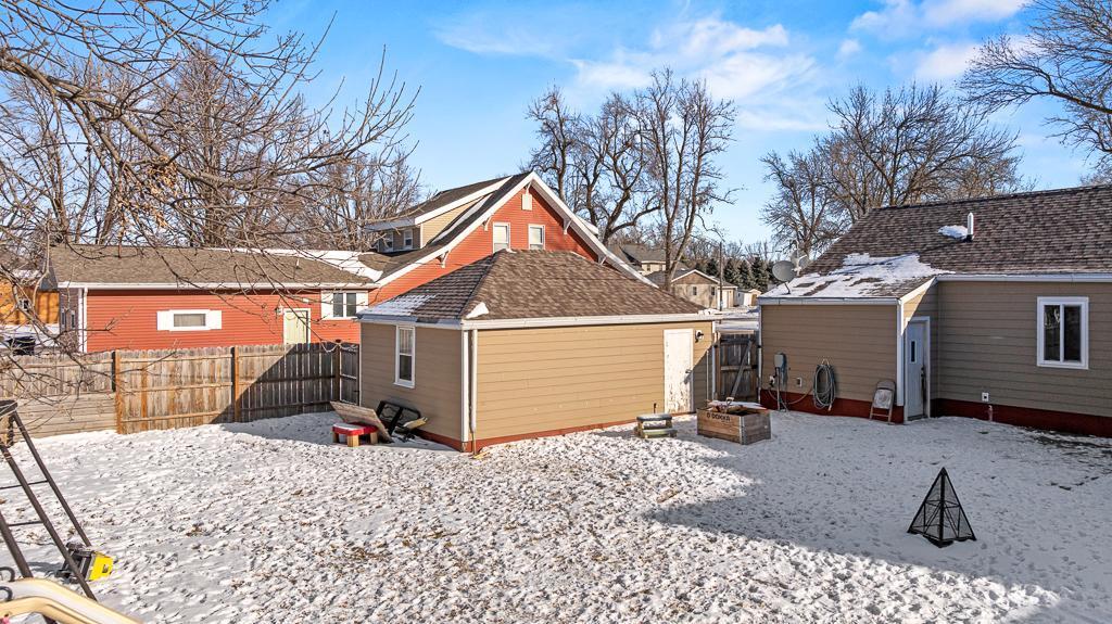 Homes for sale in Hendricks, MN | 302 S Oak St, Hendricks, MN 56136 | MLS# 7013218