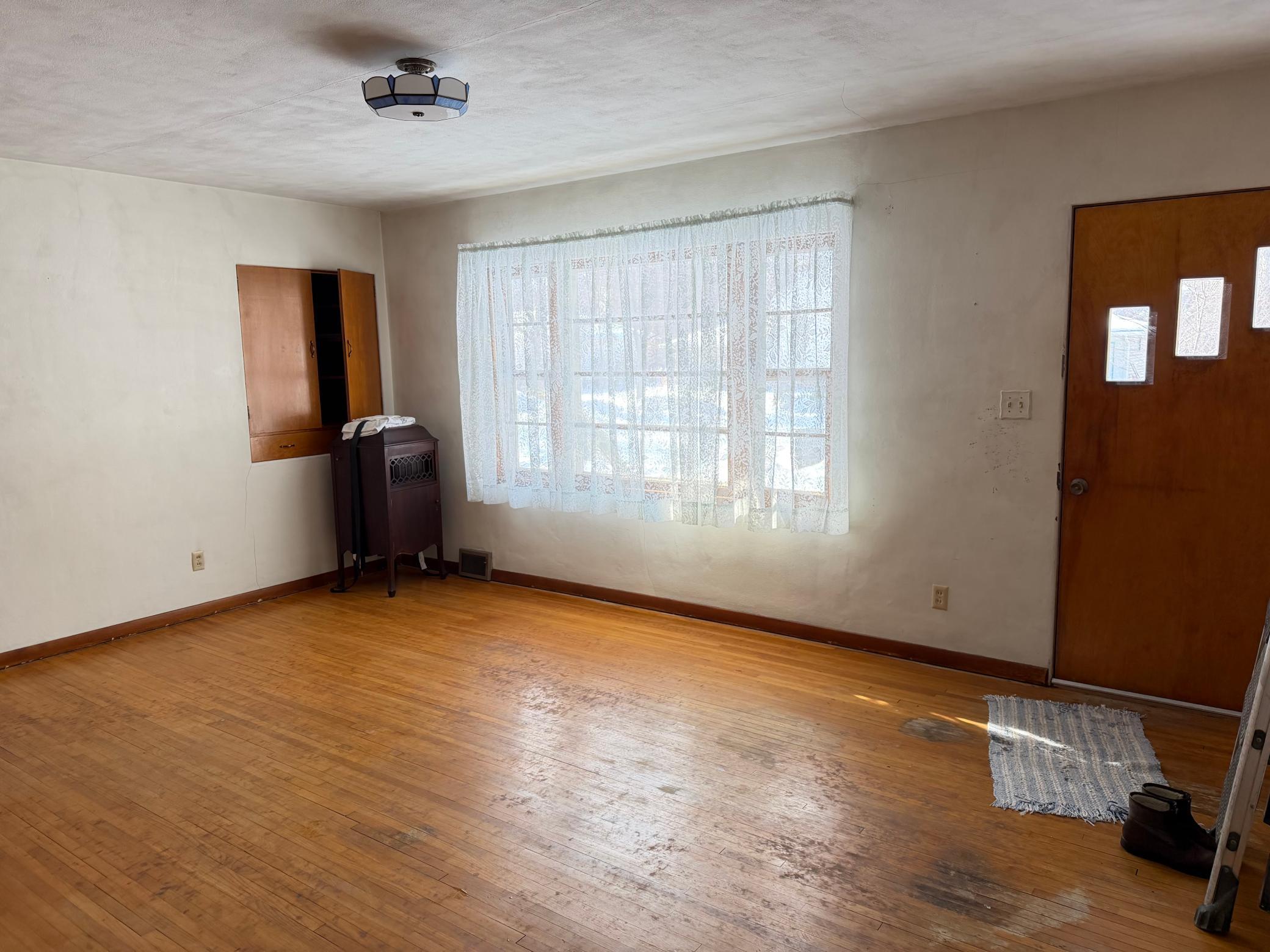 Homes for sale in Elbow Lake, MN | 213 7Th Ave Se, Elbow Lake, MN 56531 | MLS# 7013631