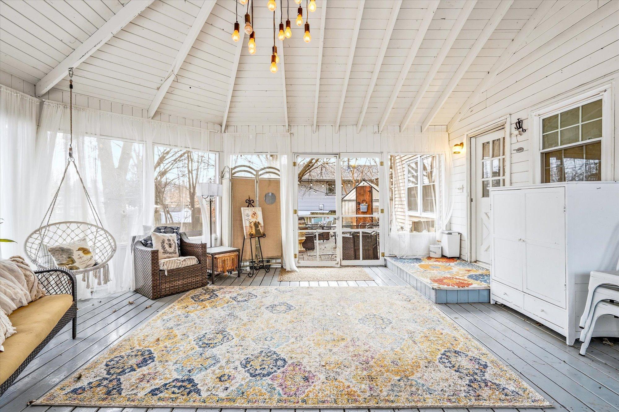 Homes for sale in New Brighton, MN | 127 16th Ave Nw, New Brighton, MN 55112 | MLS# 7013658