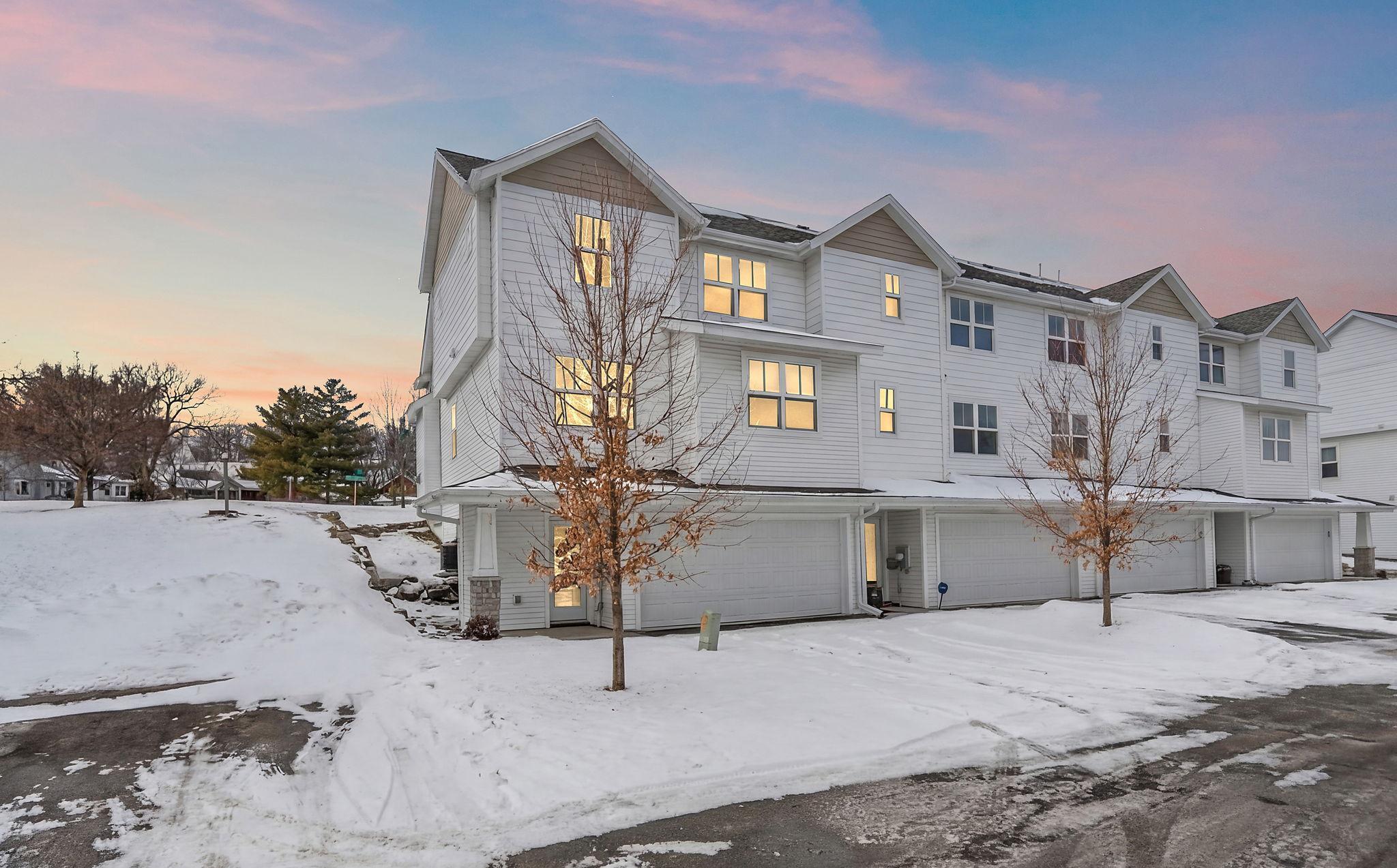 Homes for sale in Maplewood, MN | 2651 New Century Blvd S, Maplewood, MN 55119 | MLS# 7013699