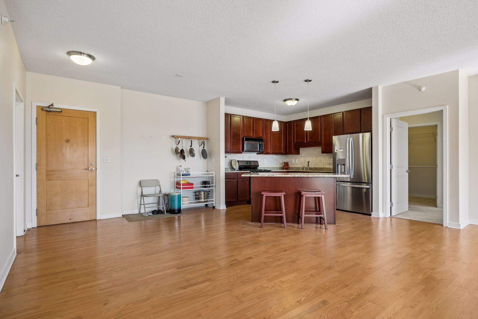 5th image of 619 8Th St Se #409, Minneapolis, MN 55414 | MLS# 7013748