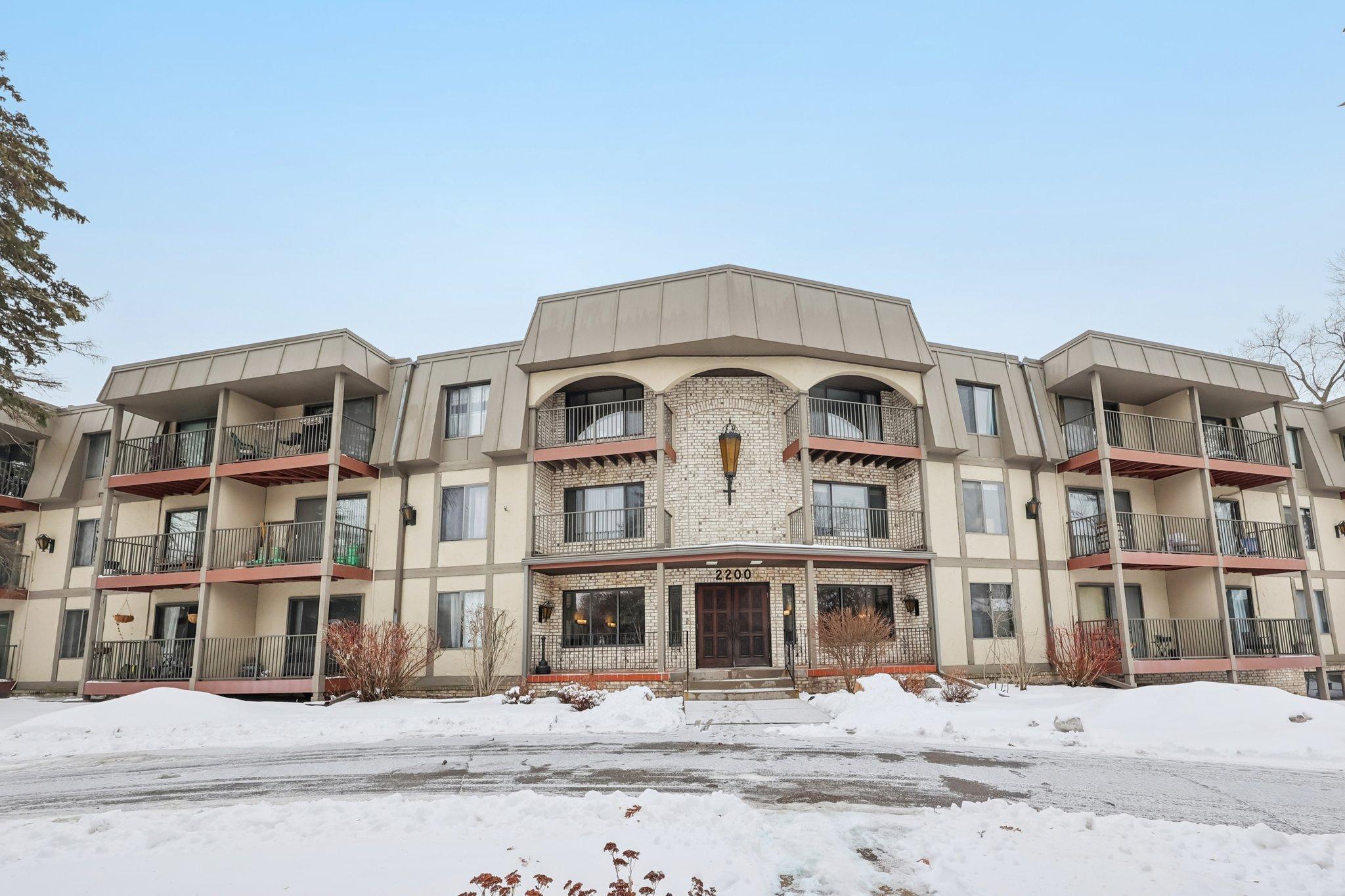 Homes for sale in Saint Louis Park, MN | 2200 Nevada Ave S #316, Saint Louis Park, MN 55426 | MLS# 7013851
