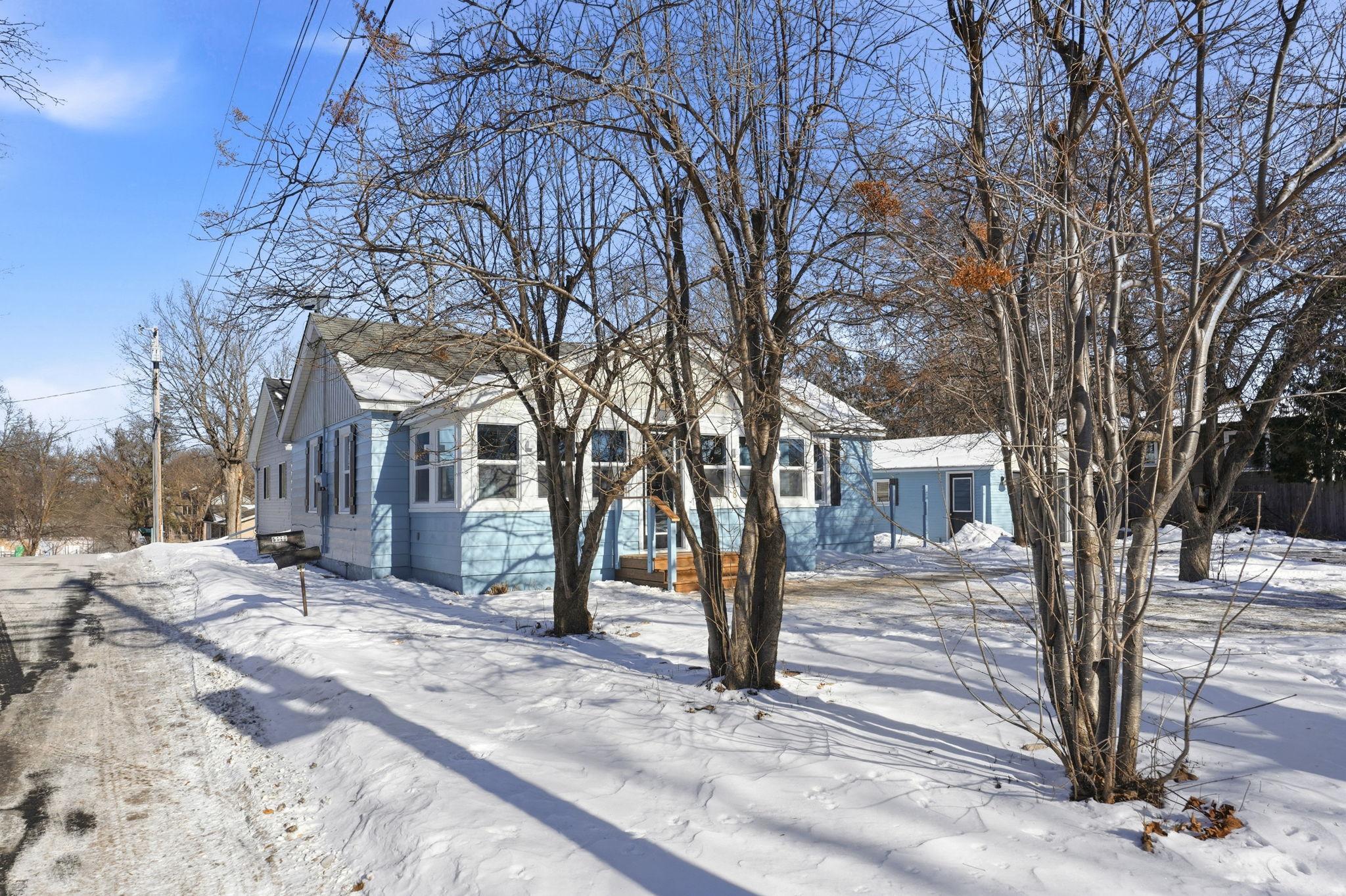 Homes for sale in Mound, MN | 5118 Three Points Blvd, Mound, MN 55364 | MLS# 7013857