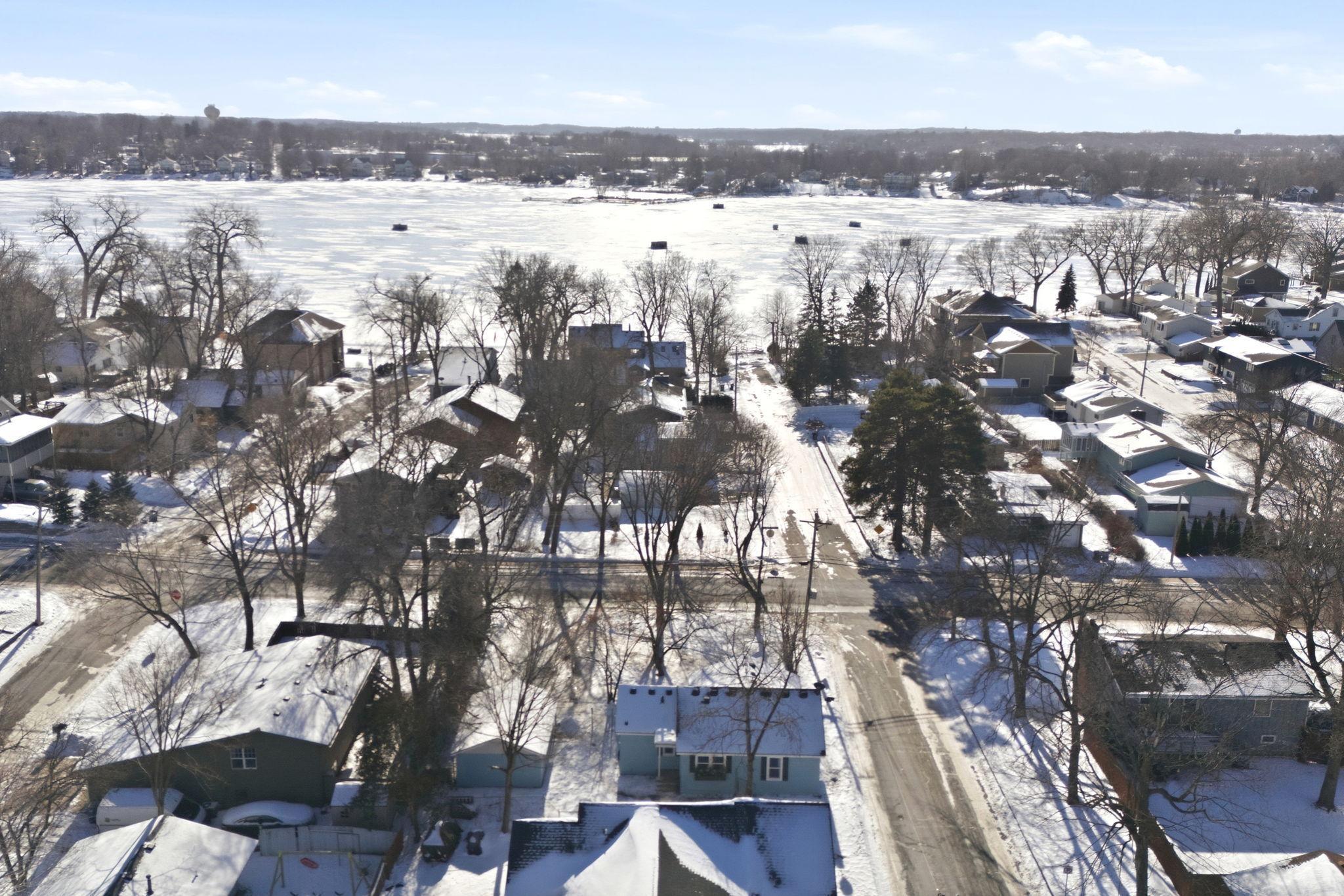 Homes for sale in Mound, MN | 5118 Three Points Blvd, Mound, MN 55364 | MLS# 7013857