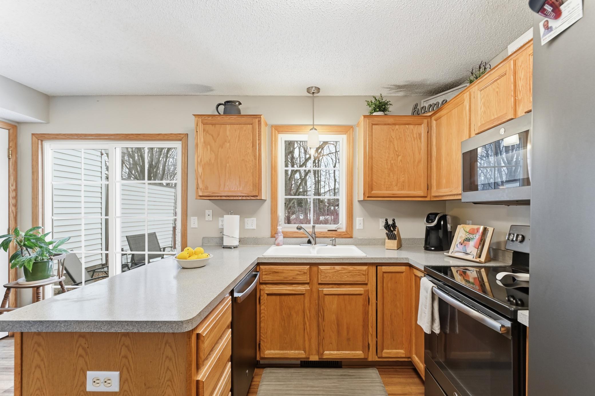 Homes for sale in Woodbury, MN | 7990 Forest Blvd #D, Woodbury, MN 55125 | MLS# 7014350