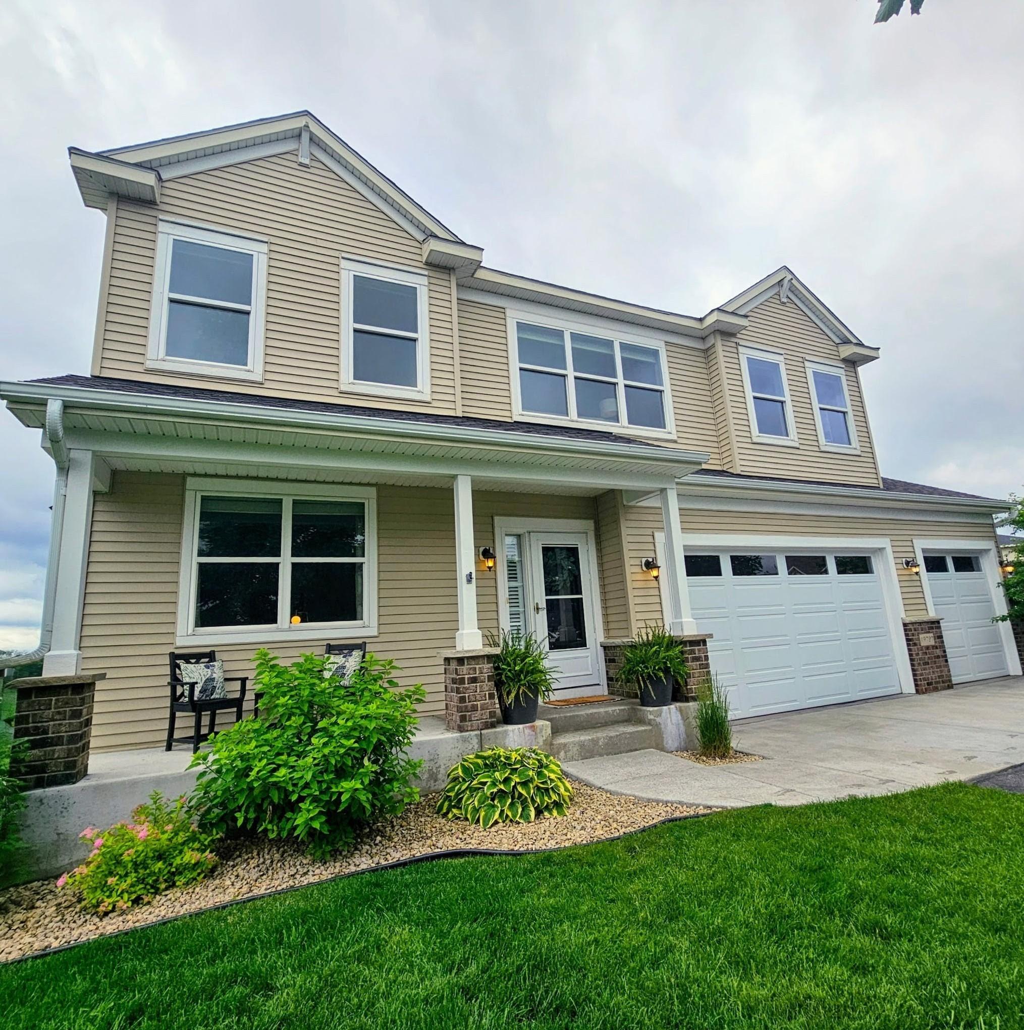 1st image of 19727 Hazel Nut Ct, Lakeville, MN 55044 | MLS# 7014434