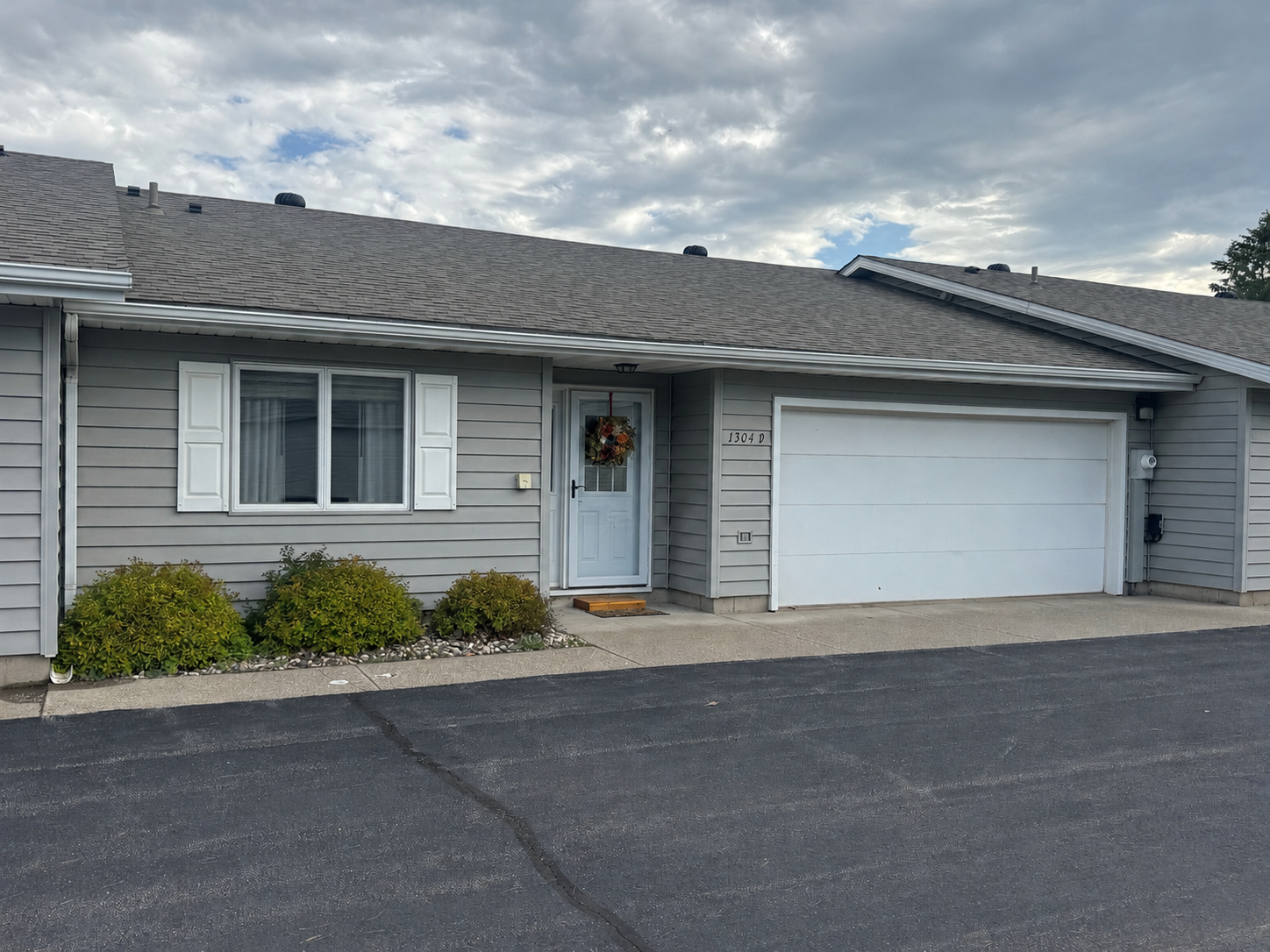 Homes for sale in Winona, MN | 1304 Mcnally Dr, Winona, MN 55987 | MLS# 7014486