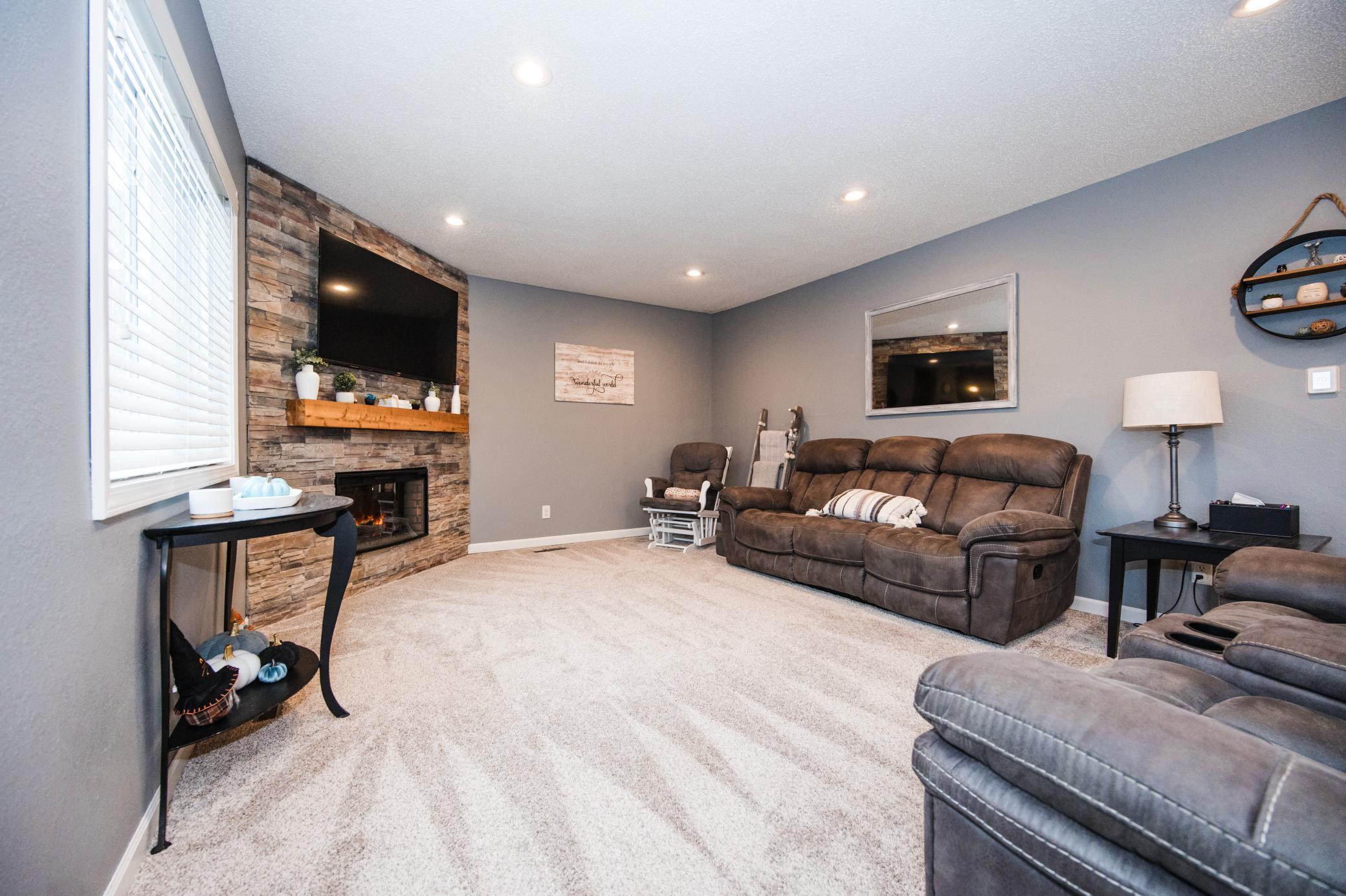 Homes for sale in Detroit Lakes, MN | 420 Broadway Ave, Detroit Lakes, MN 56501 | MLS# 7015315