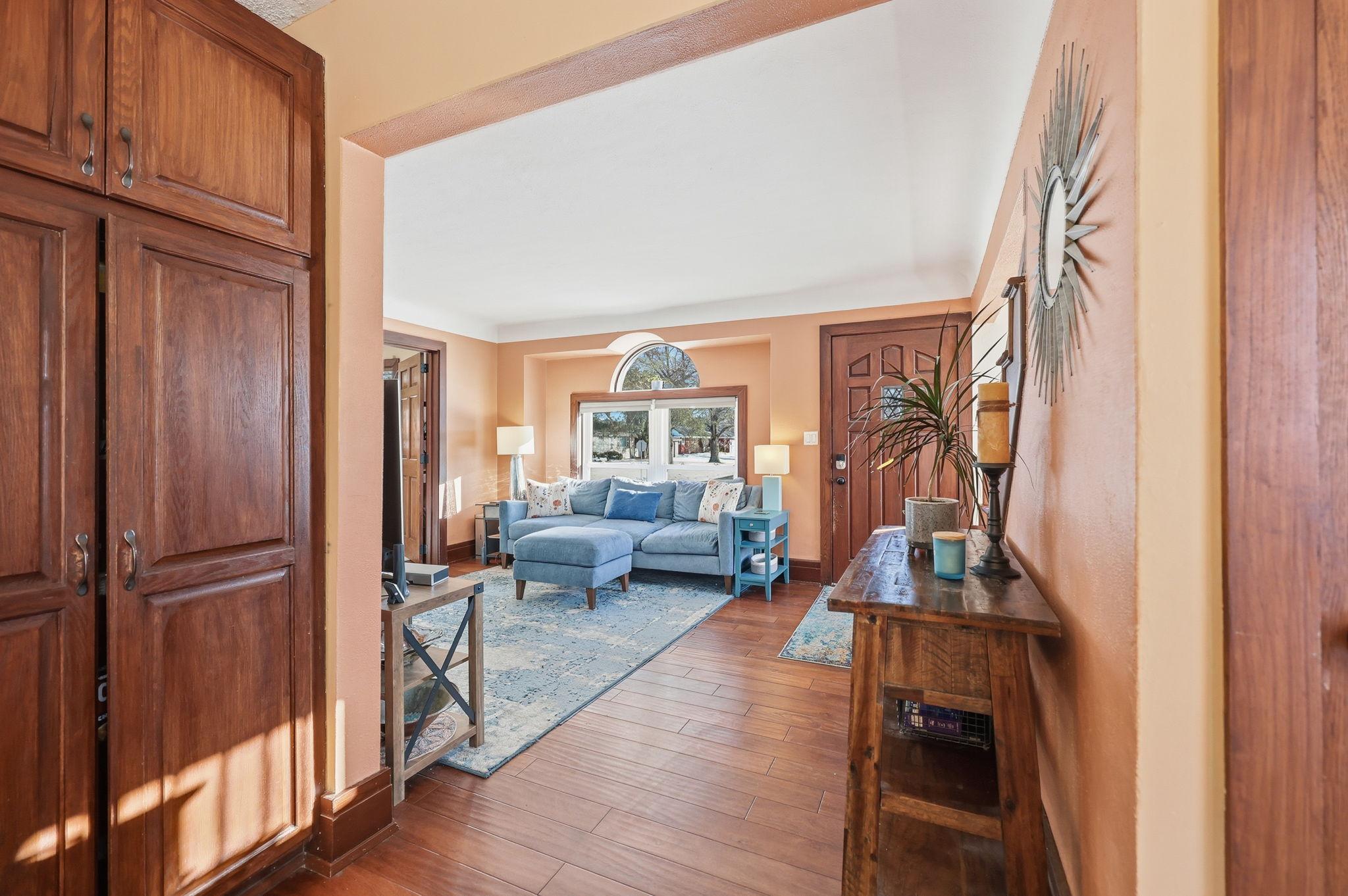 Homes for sale in Mounds View, MN | 2455 Woodale Dr, Mounds View, MN 55112 | MLS# 7015419