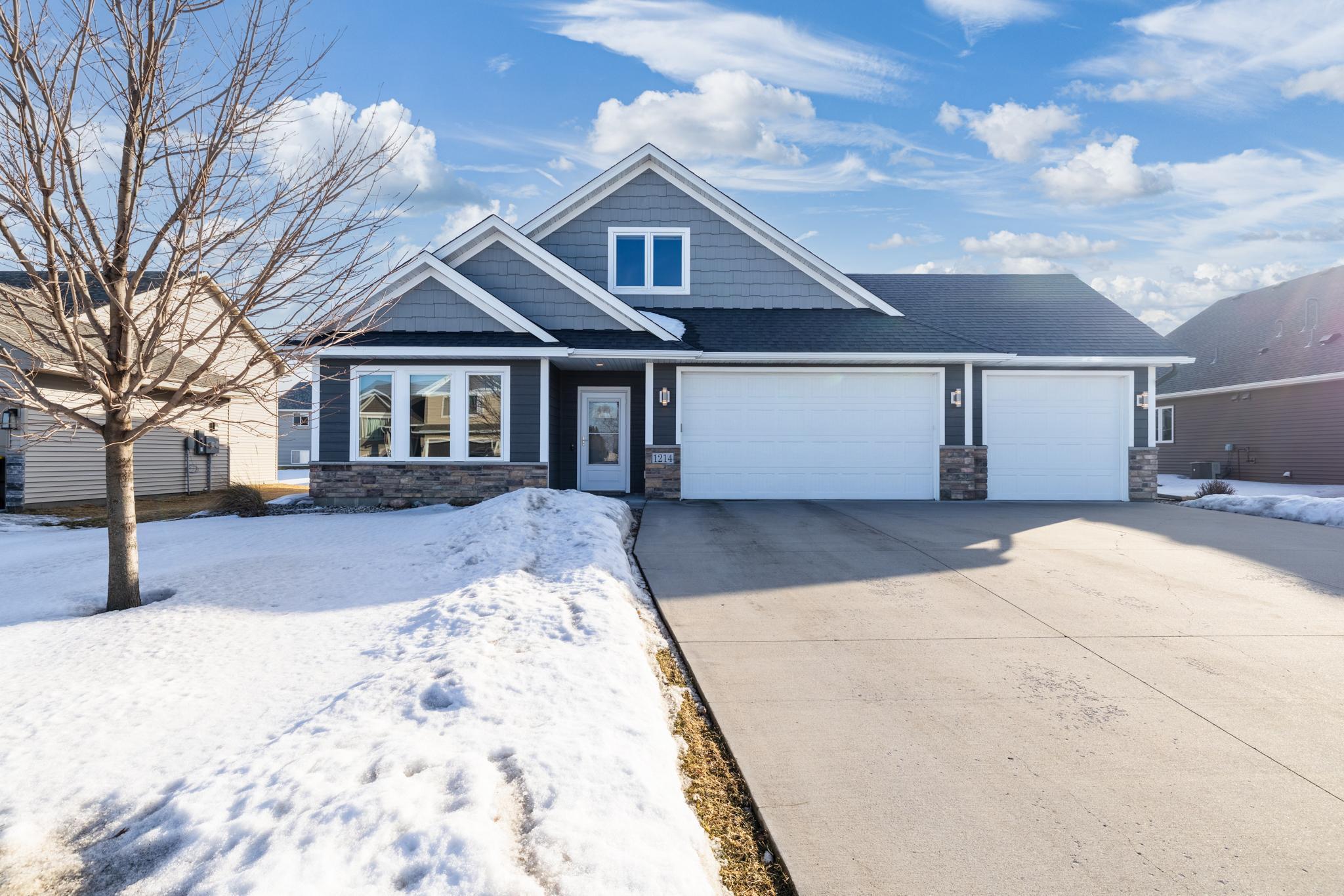 Homes for sale in New Prague, MN | 1214 Tikalsky St Se, New Prague, MN 56071 | MLS# 7015507