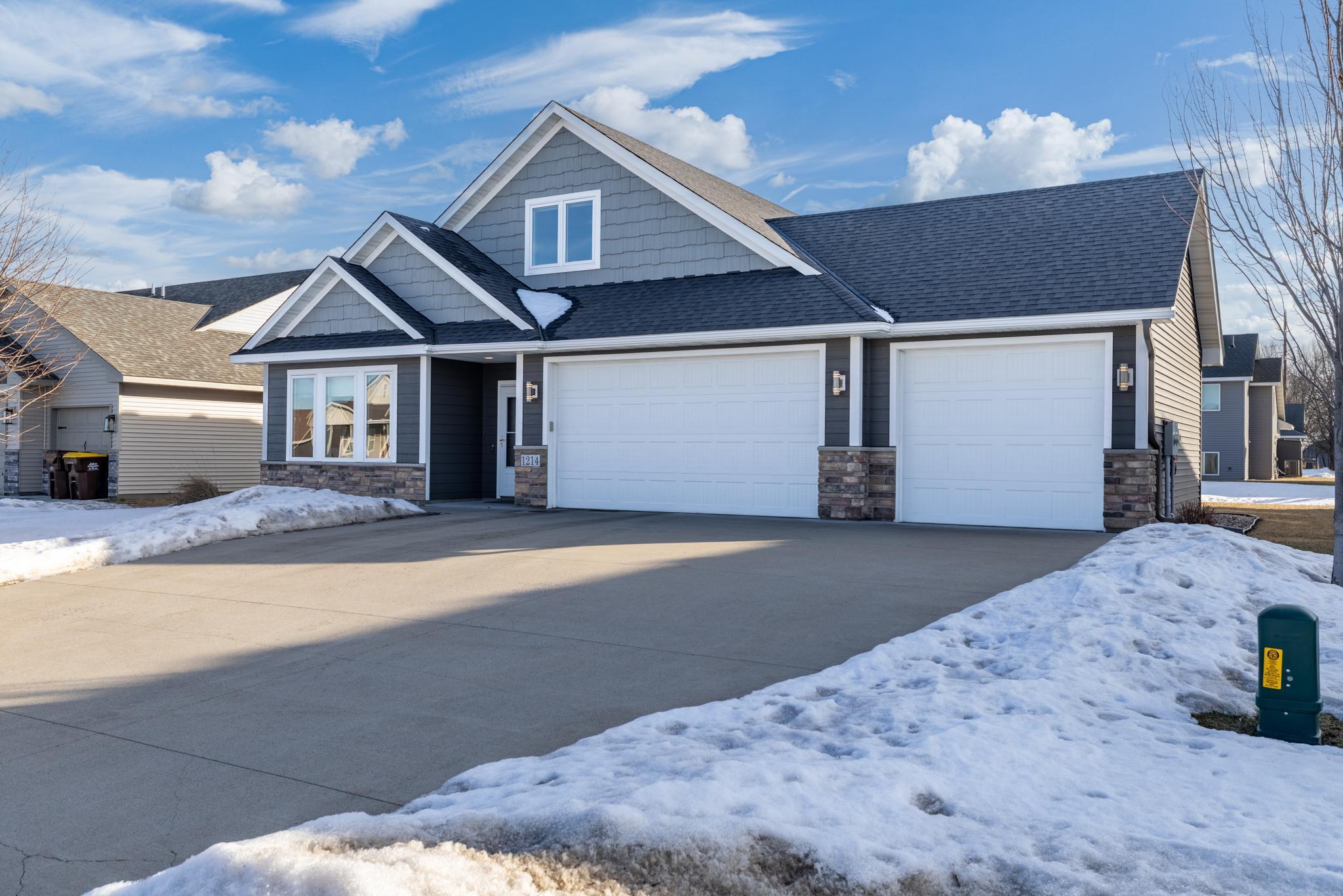 Homes for sale in New Prague, MN | 1214 Tikalsky St Se, New Prague, MN 56071 | MLS# 7015507