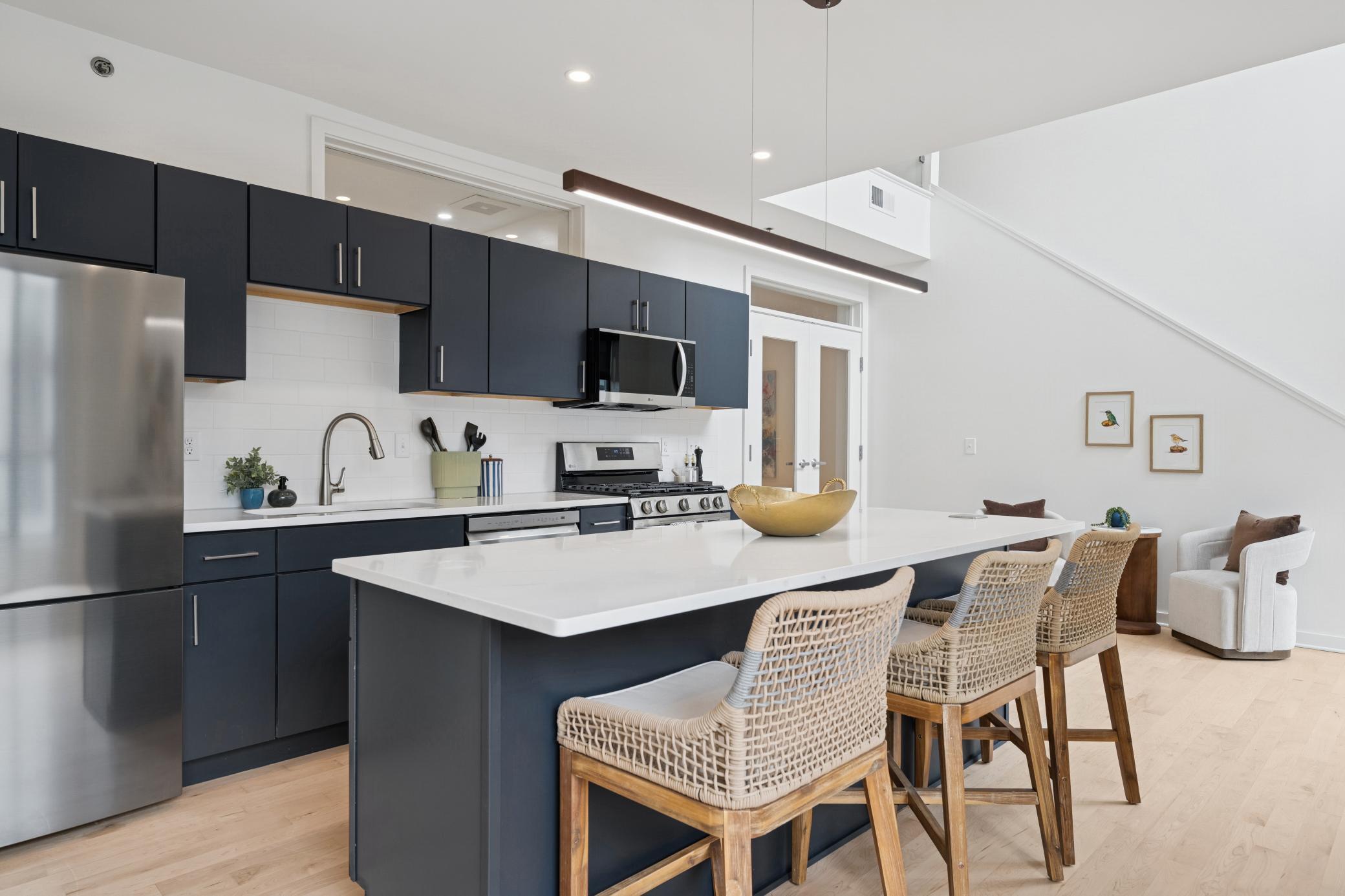 Homes for sale in Minneapolis, MN | 3104 W Lake St #412, Minneapolis, MN 55416 | MLS# 7015690