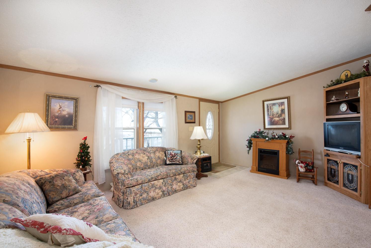 Homes for sale in Saint James, MN | 37026 710Th Ave, Saint James, MN 56081 | MLS# 7015844