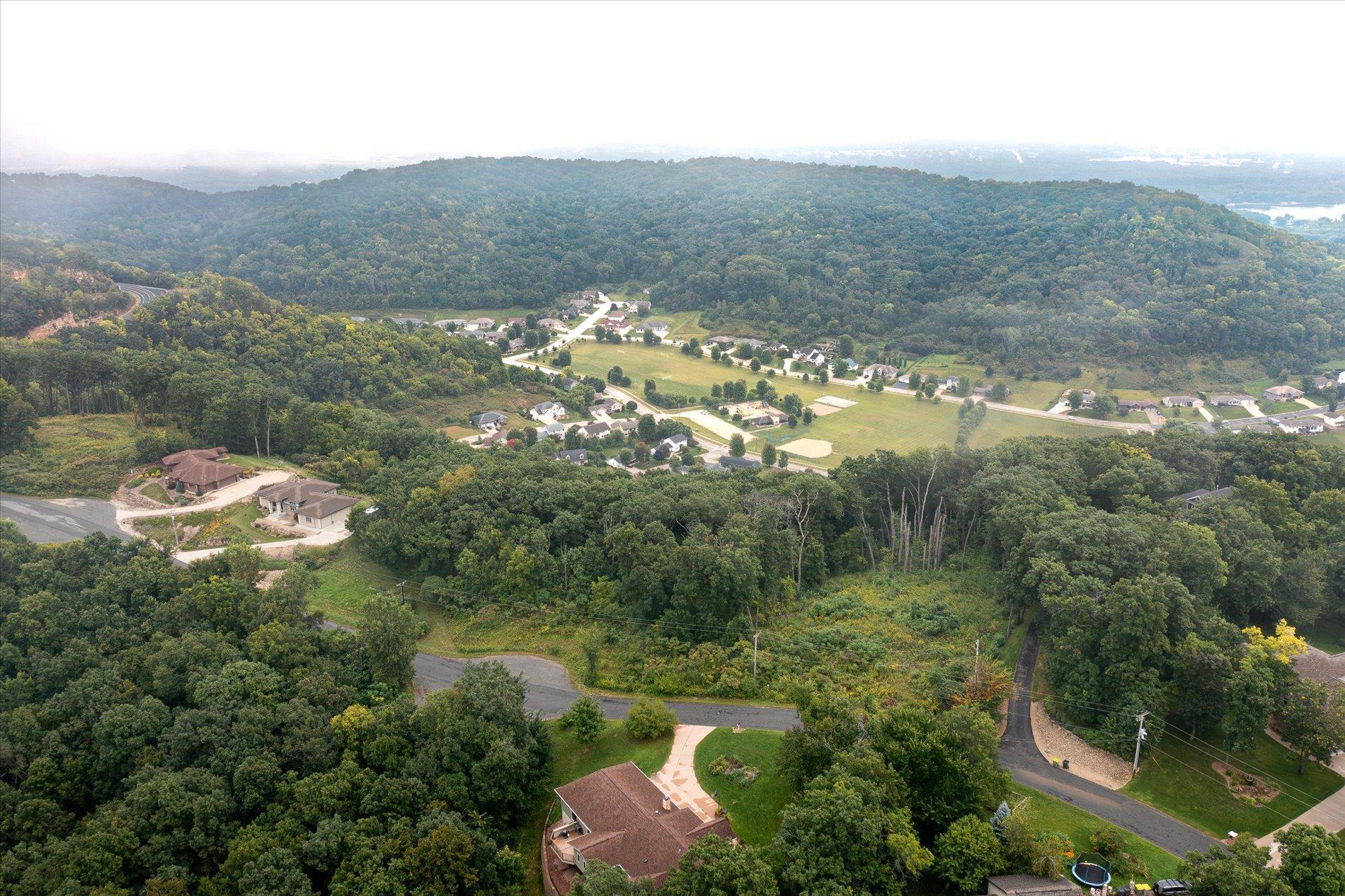 Homes for sale in La Crescent, MN | Lot 7 & 8 Crescent Hills Dr, La Crescent, MN 55947 | MLS# 7015957