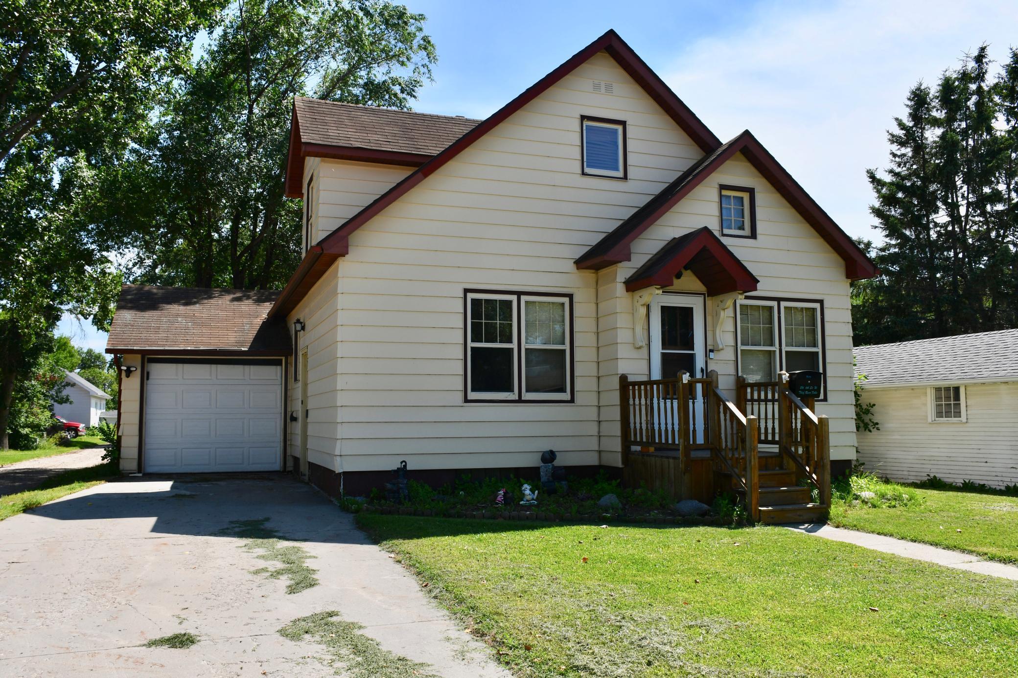 1st image of 216 6th St W, Thief River Falls, MN 56701 | MLS# 7016106