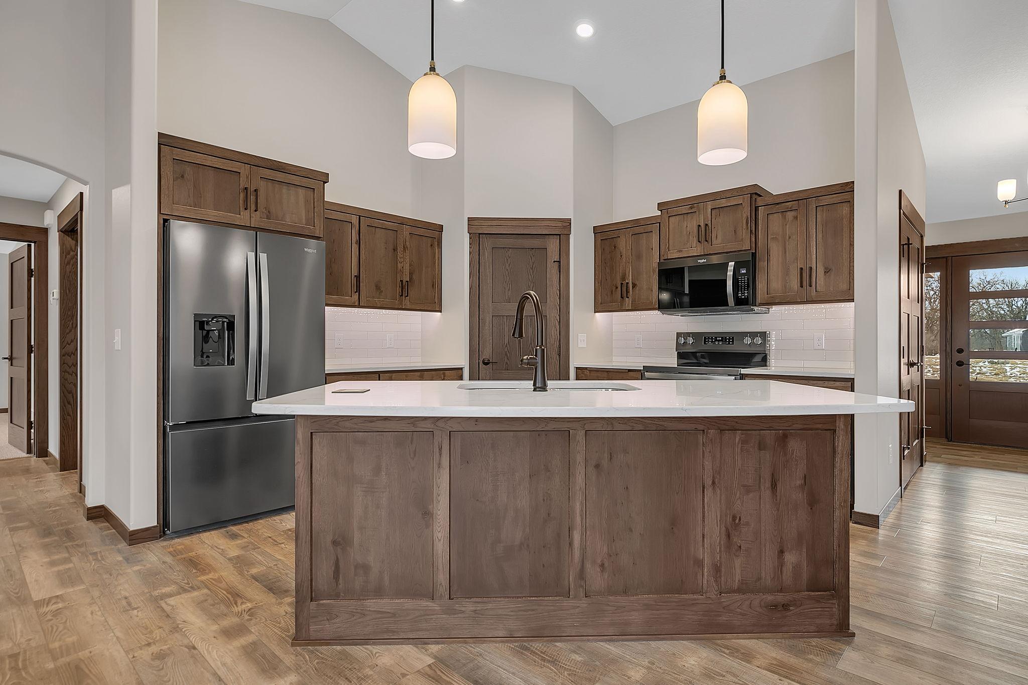 Homes for sale in Saint Cloud, MN | 611 Brookwood Ln, Saint Cloud, MN 56303 | MLS# 7016656