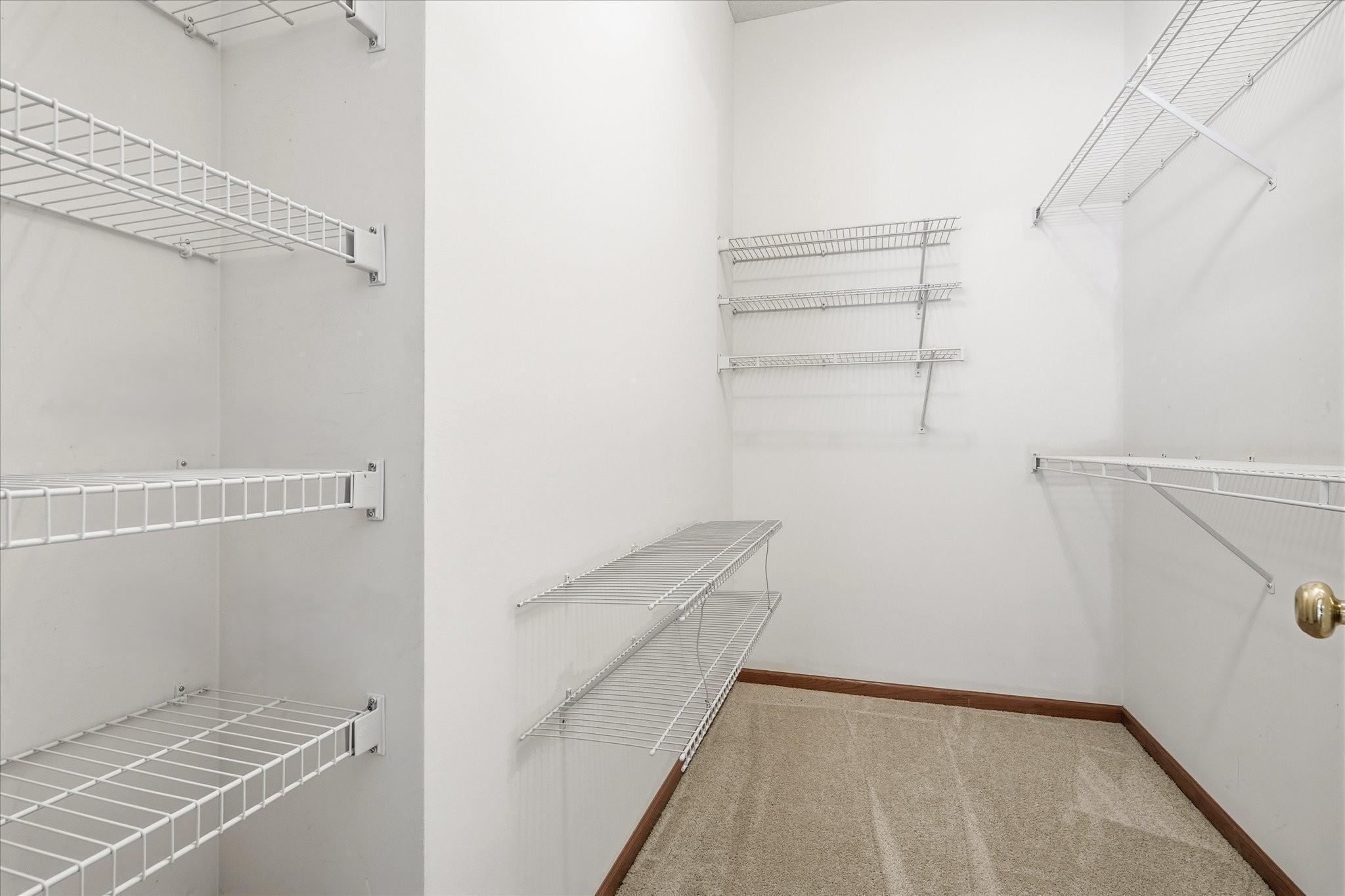 Homes for sale in Woodbury, MN | 10395 Lancaster Cvs, Woodbury, MN 55129 | MLS# 7016817