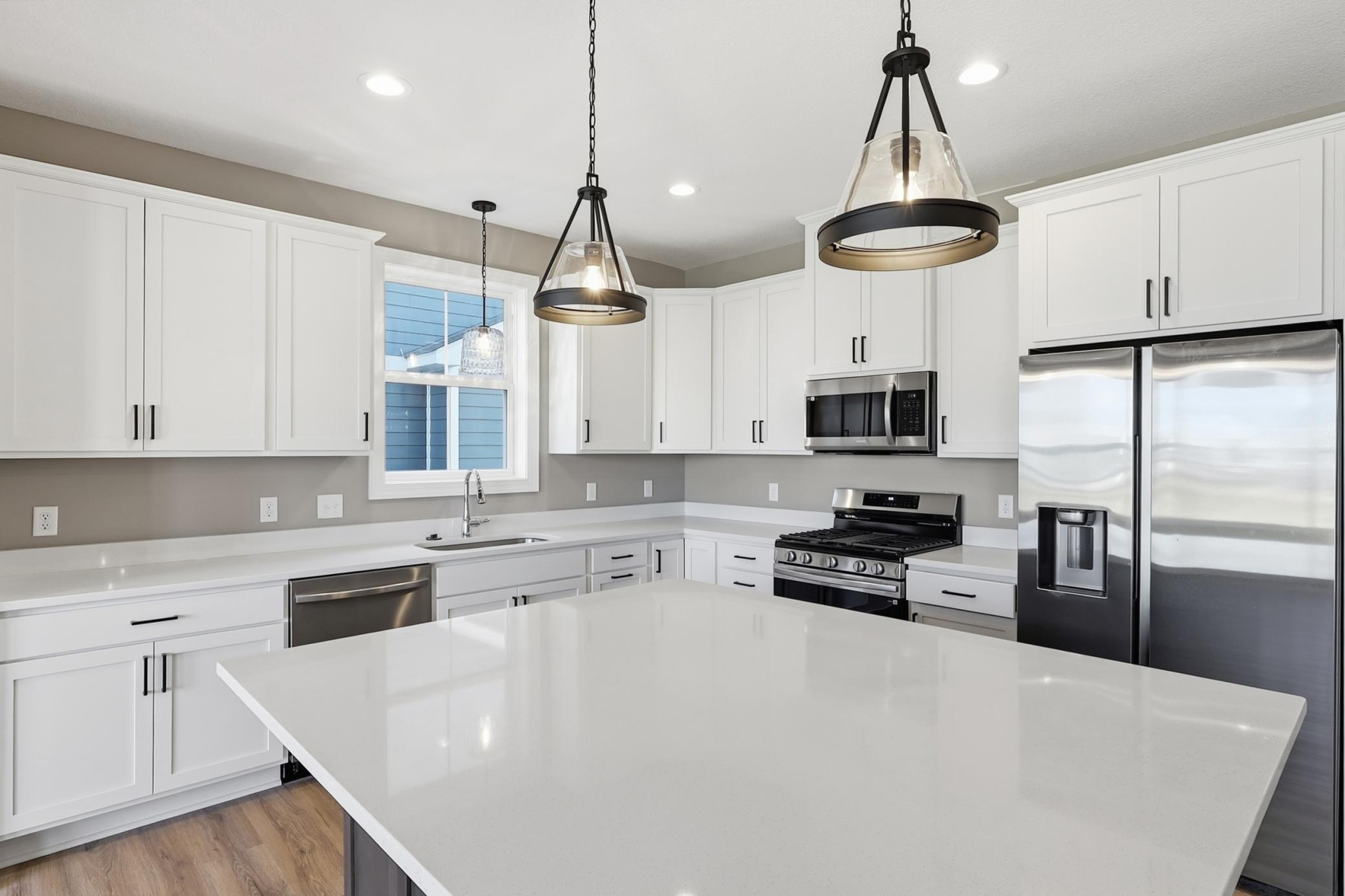 Homes for sale in Lakeville, MN | 17936 Gresford Ln, Lakeville, MN 55044 | MLS# 7016935