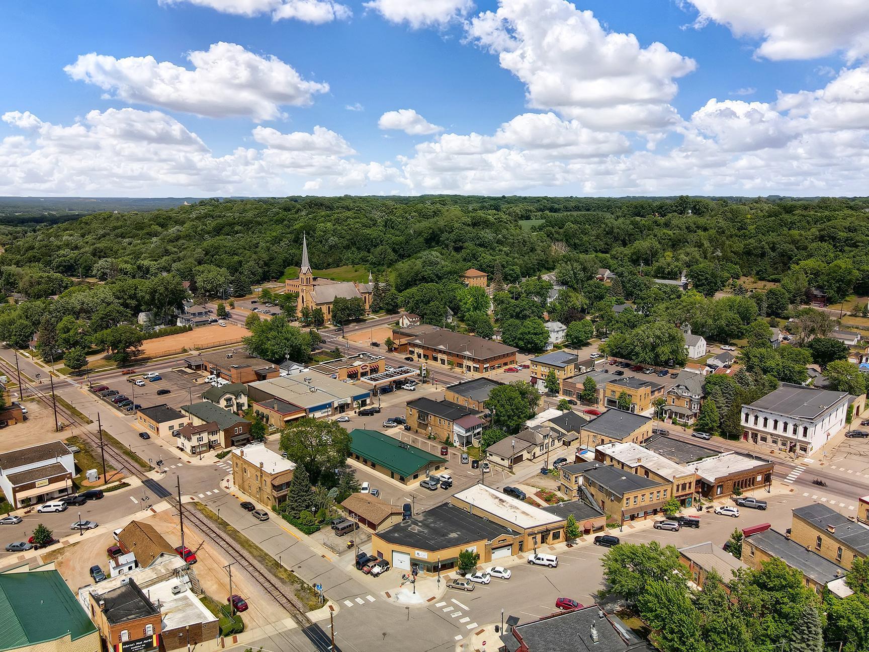 Homes for sale in Jordan, MN | 1221 Edge Cir, Jordan, MN 55352 | MLS# 7017016