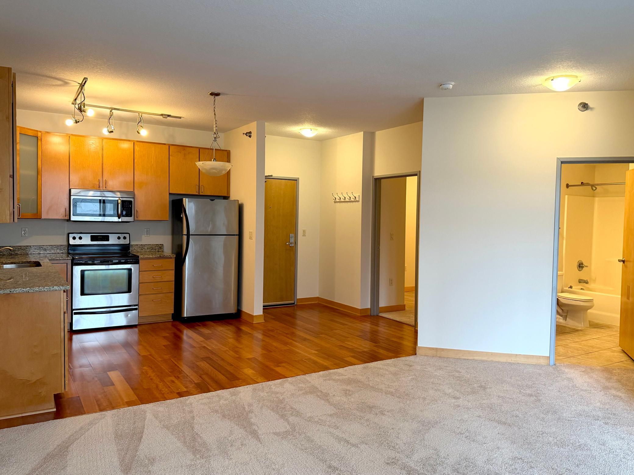 3rd image of 2600 University Ave Se #106, Minneapolis, MN 55414 | MLS# 7017512