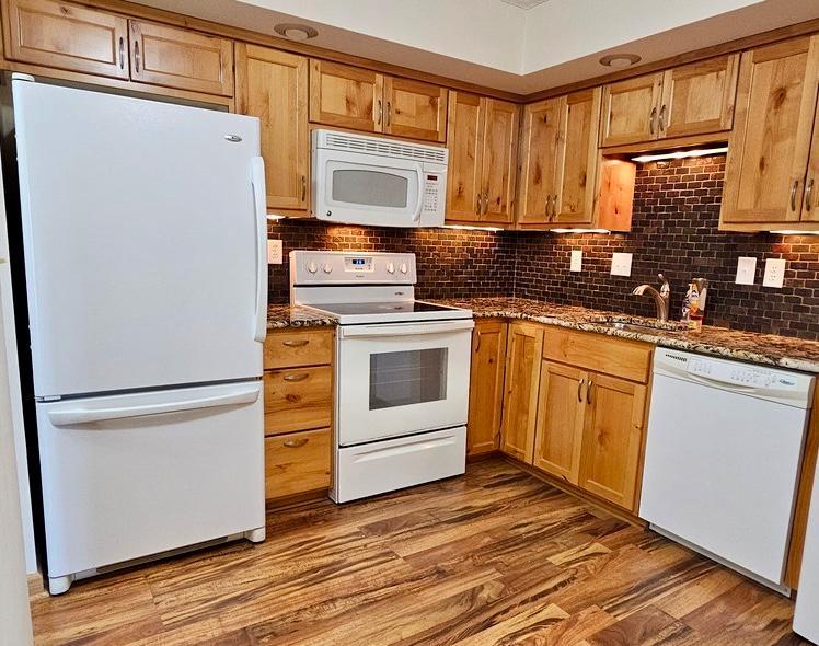 Homes for sale in Burnsville, MN | 12600 Parkwood Dr #208, Burnsville, MN 55337 | MLS# 7017747