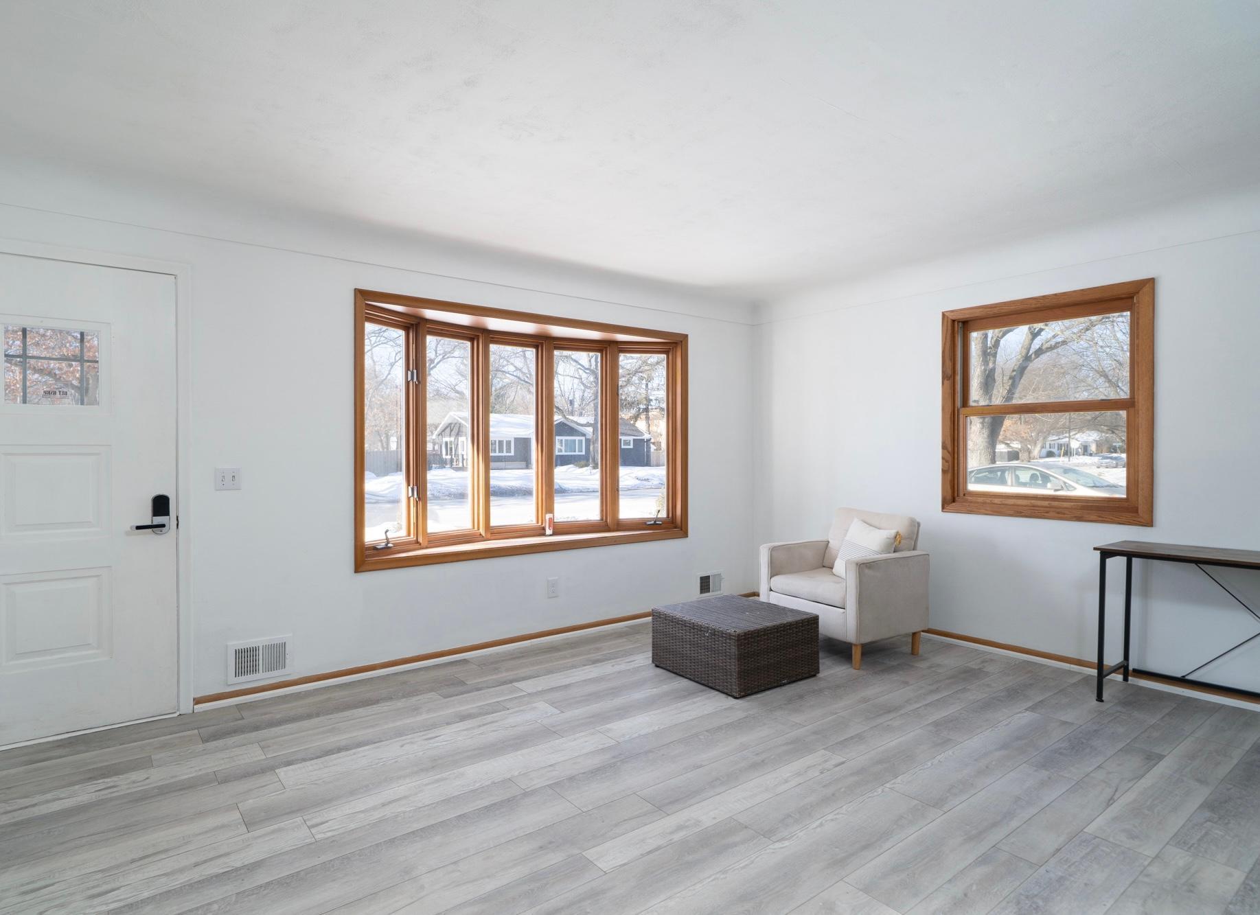 Homes for sale in New Brighton, MN | 2463 Silver Lake Rd Nw, New Brighton, MN 55112 | MLS# 7018080