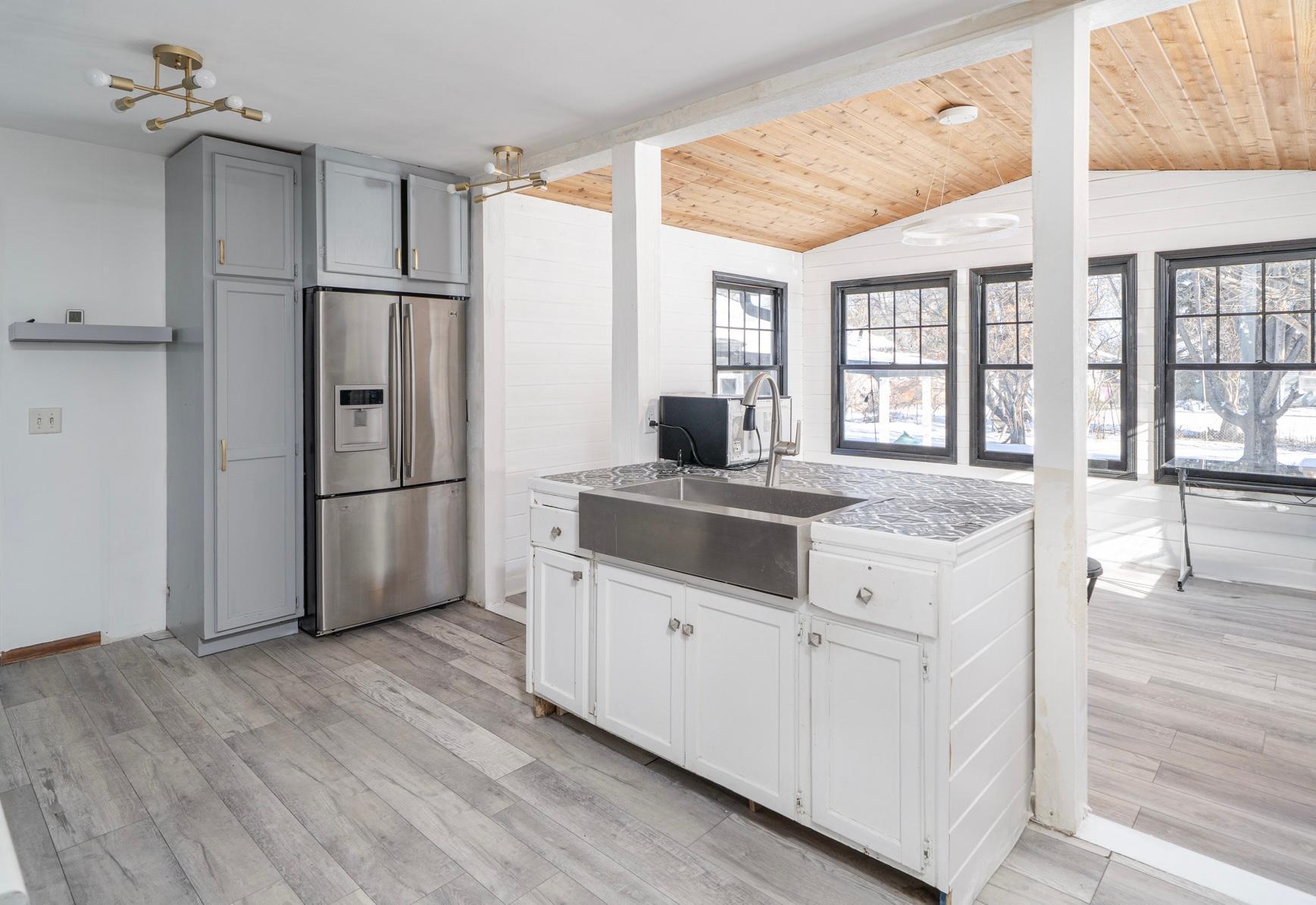 Homes for sale in New Brighton, MN | 2463 Silver Lake Rd Nw, New Brighton, MN 55112 | MLS# 7018080