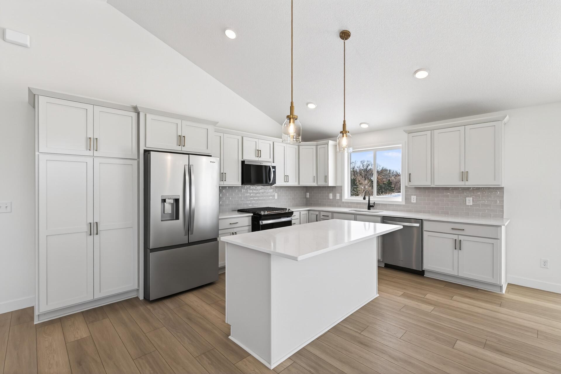 2nd image of 22544 Raven St Nw, Bethel, MN 55005 | MLS# 7018125