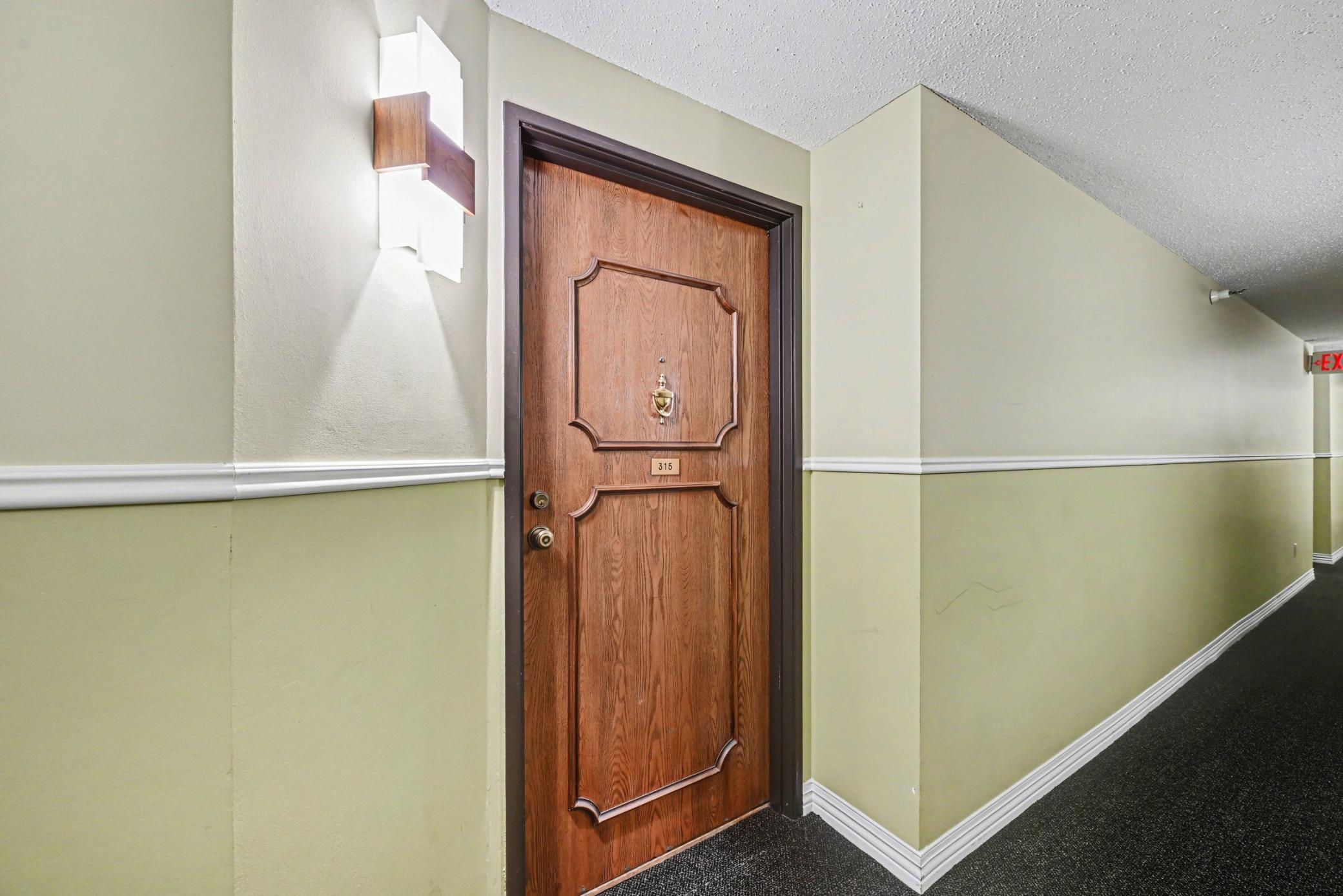 Homes for sale in Minnetonka, MN | 5645 Green Circle Dr #315, Minnetonka, MN 55343 | MLS# 7018377