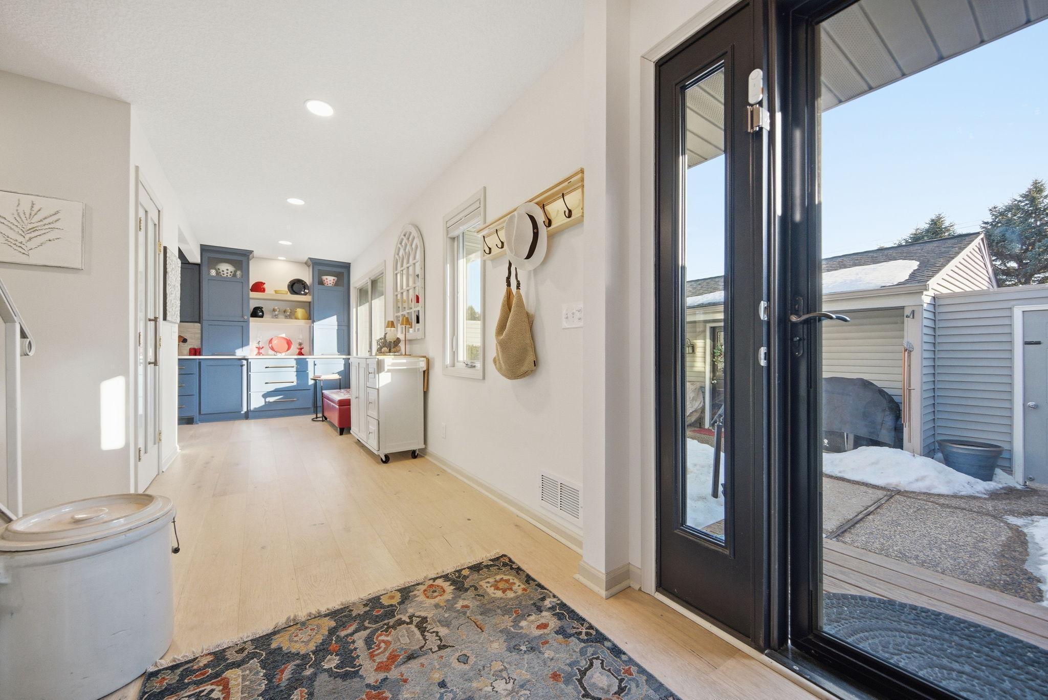 Homes for sale in Roseville, MN | 2648 Mackubin St, Roseville, MN 55113 | MLS# 7018709