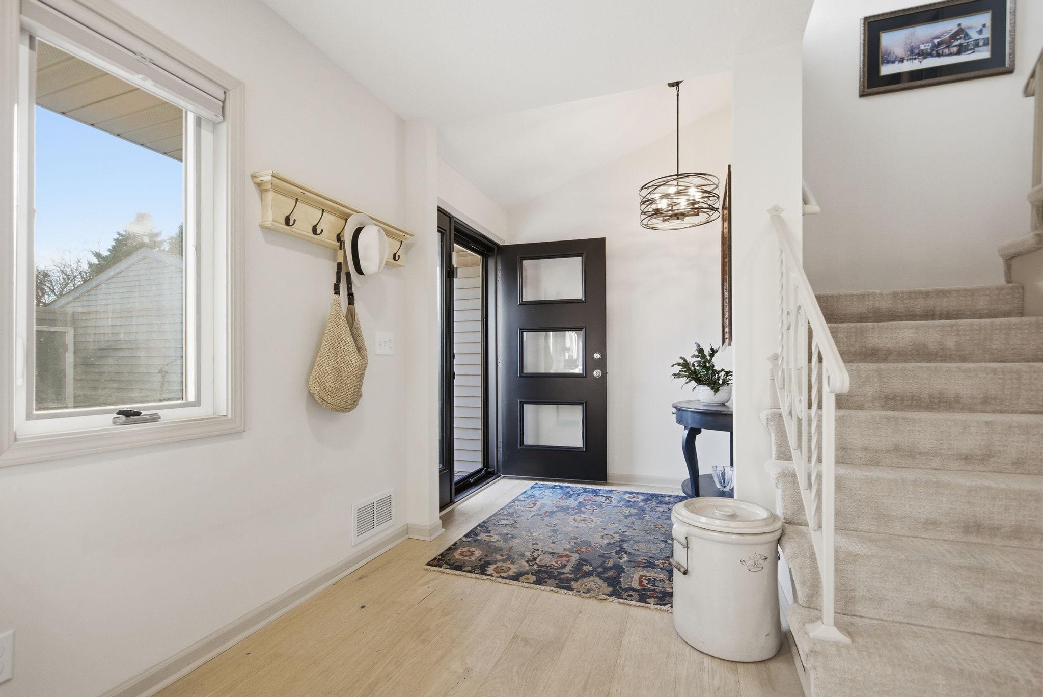 Homes for sale in Roseville, MN | 2648 Mackubin St, Roseville, MN 55113 | MLS# 7018709